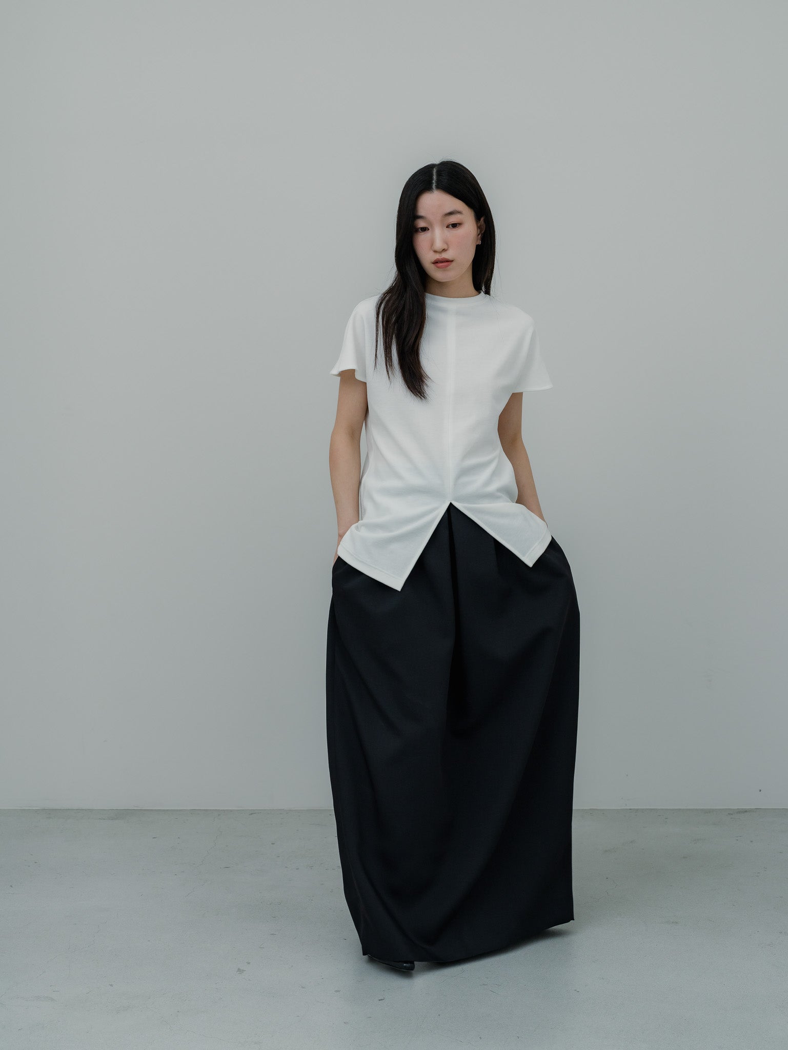【PRE ORDER】EASY DRAPE SKIRT/Black