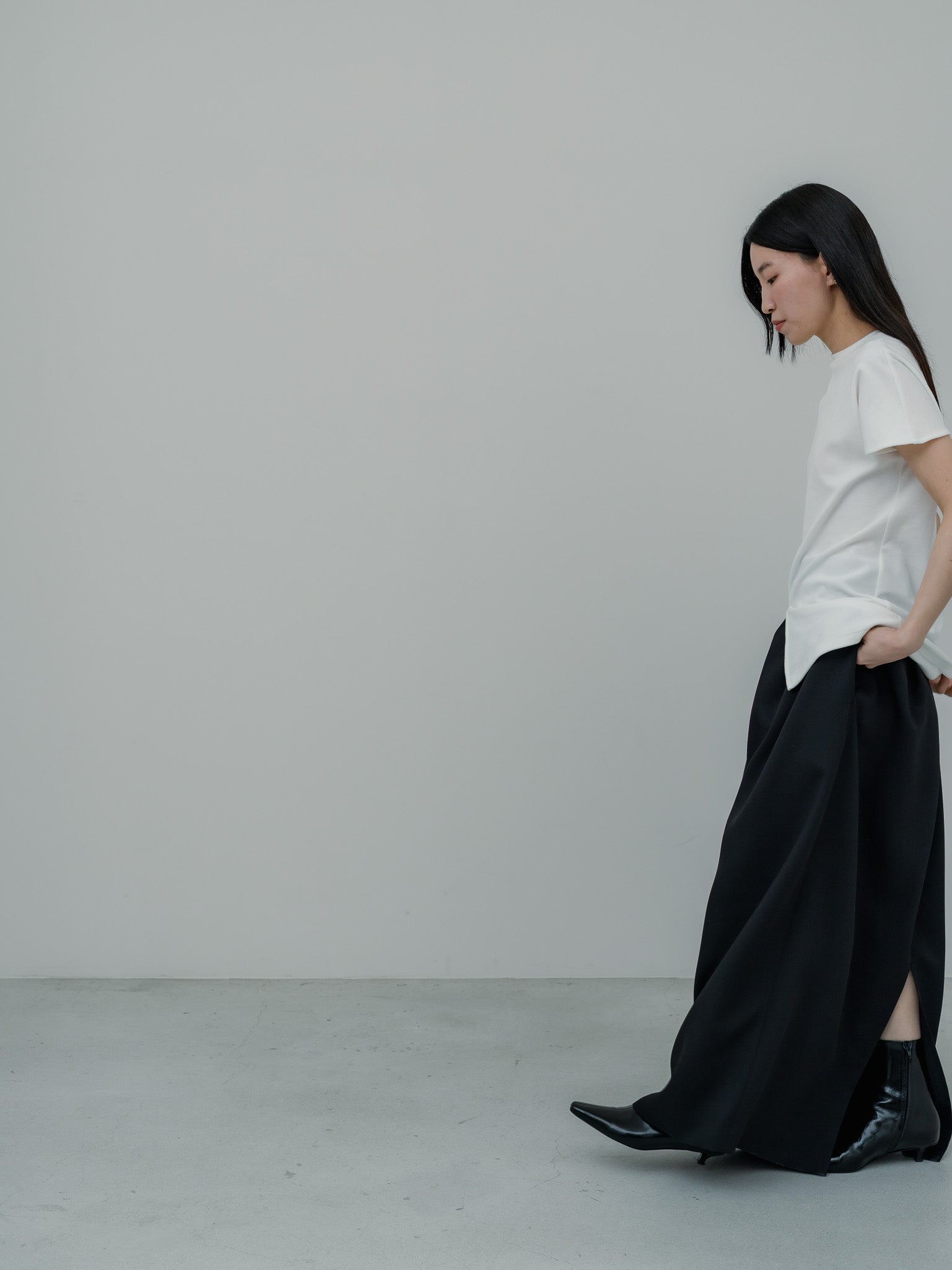 【PRE ORDER】EASY DRAPE SKIRT/Black