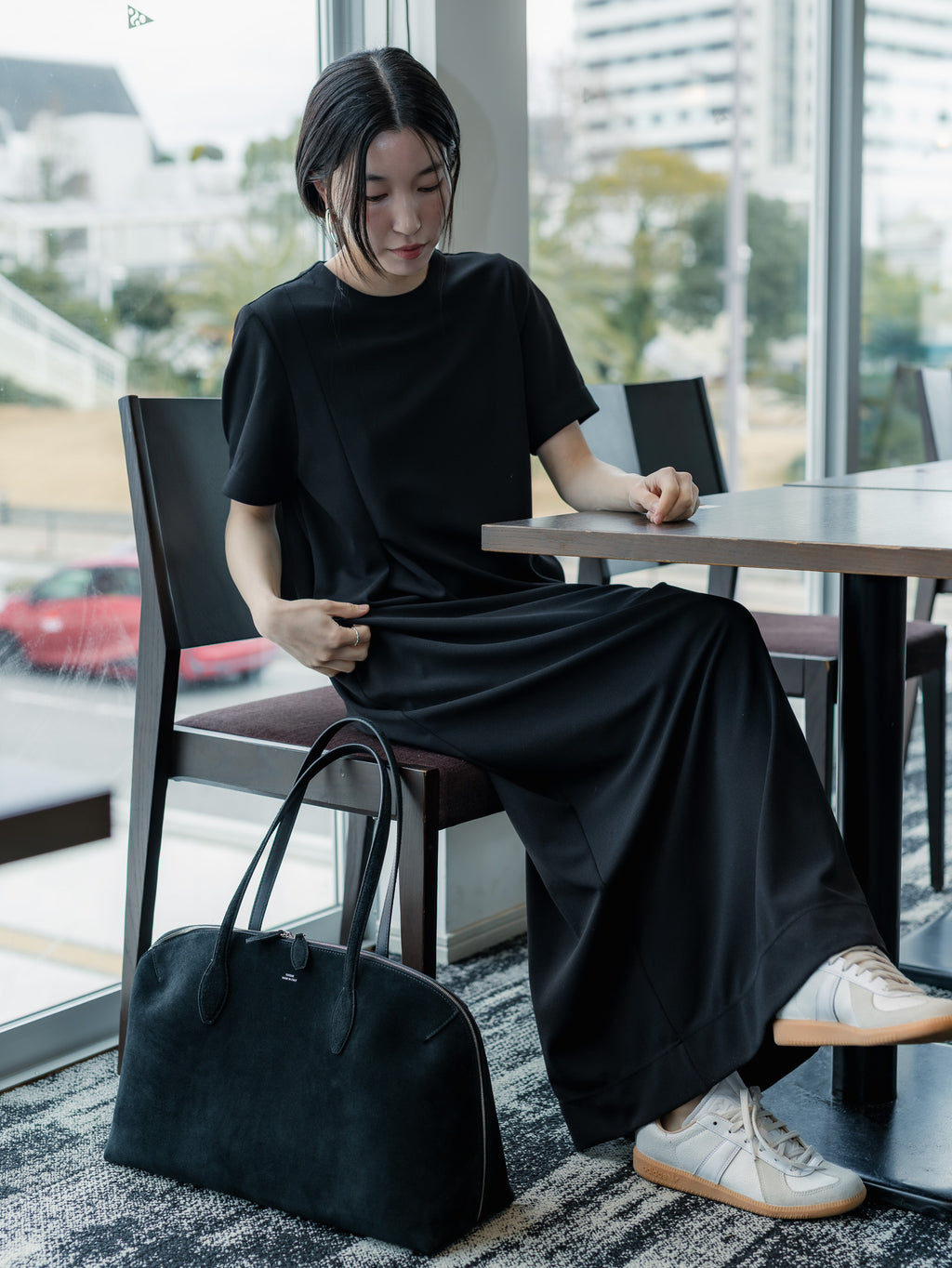 【PRE ORDER】SILKY TECH DRESS/Black