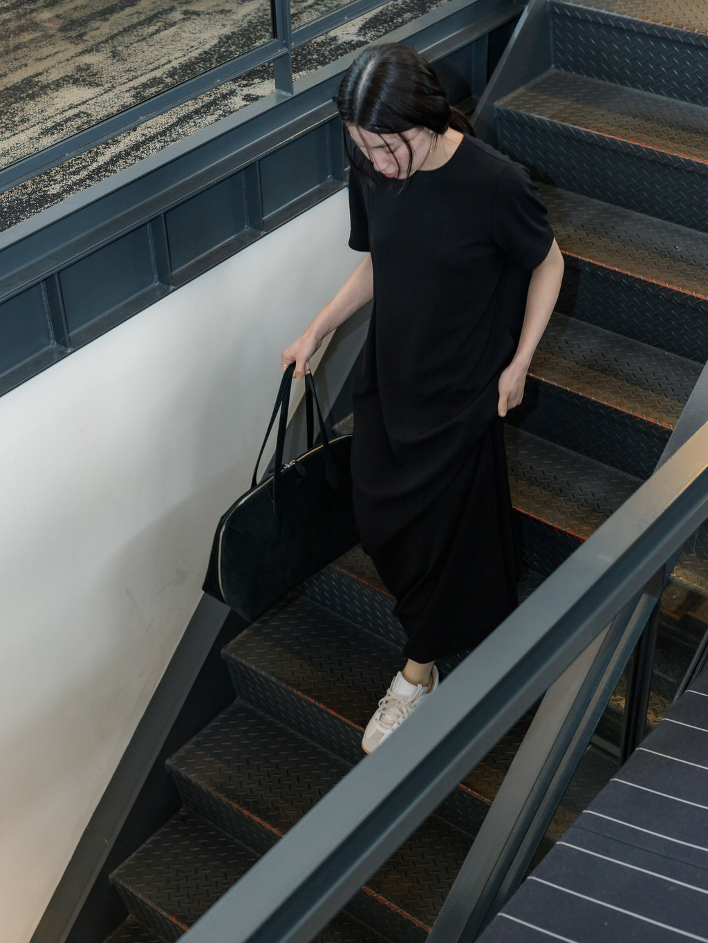 【PRE ORDER】SILKY TECH DRESS/Black