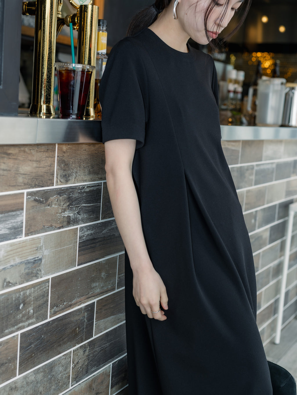 【PRE ORDER】SILKY TECH DRESS/Black