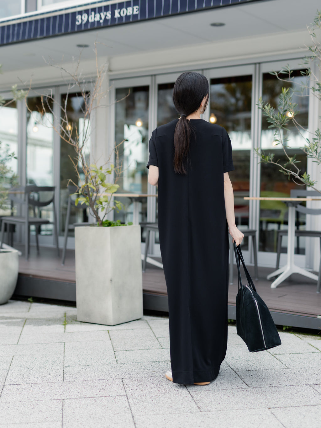 【PRE ORDER】SILKY TECH DRESS/Black