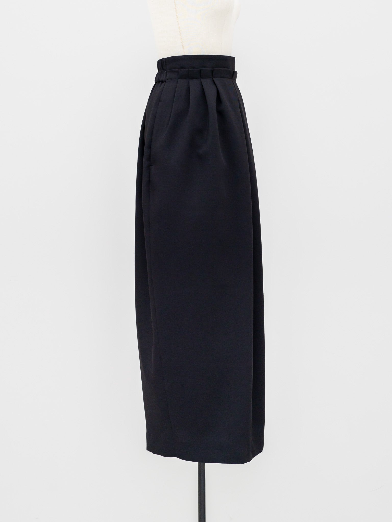 EASY DRAPE SKIRT/Black – FREY.online