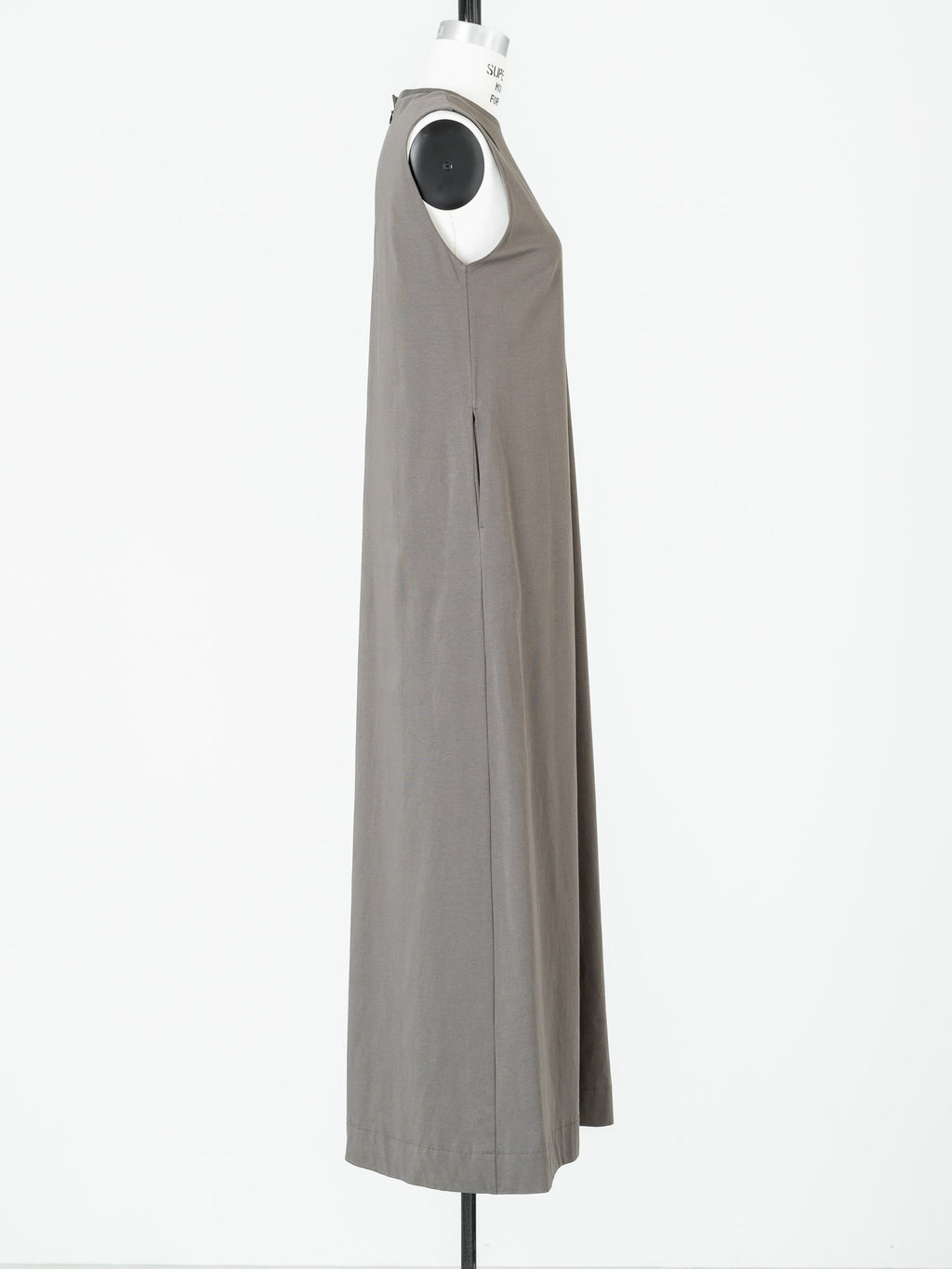 CUT OUT DRESS / mocha greige
