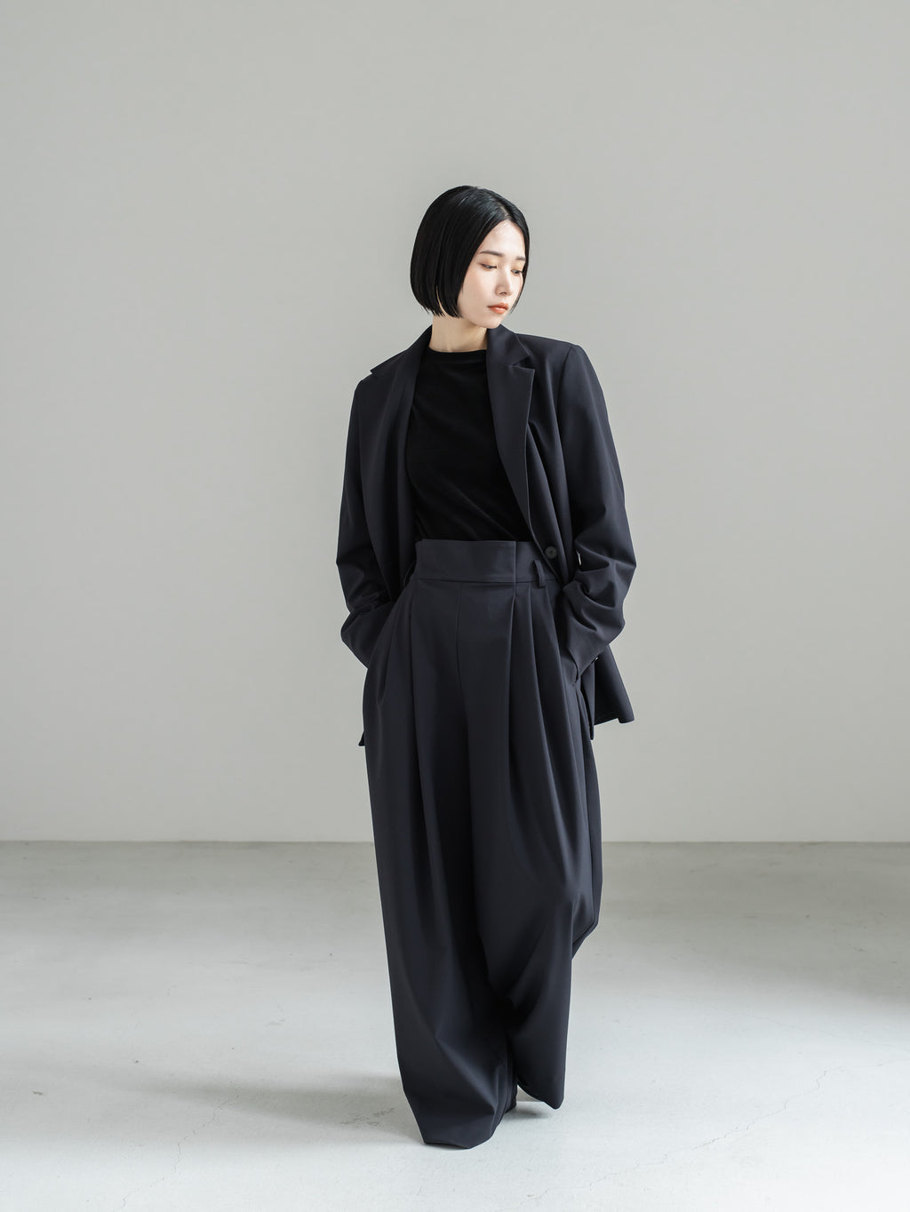 【PRE ORDER】FOLD HIGH PANTS - NAVY