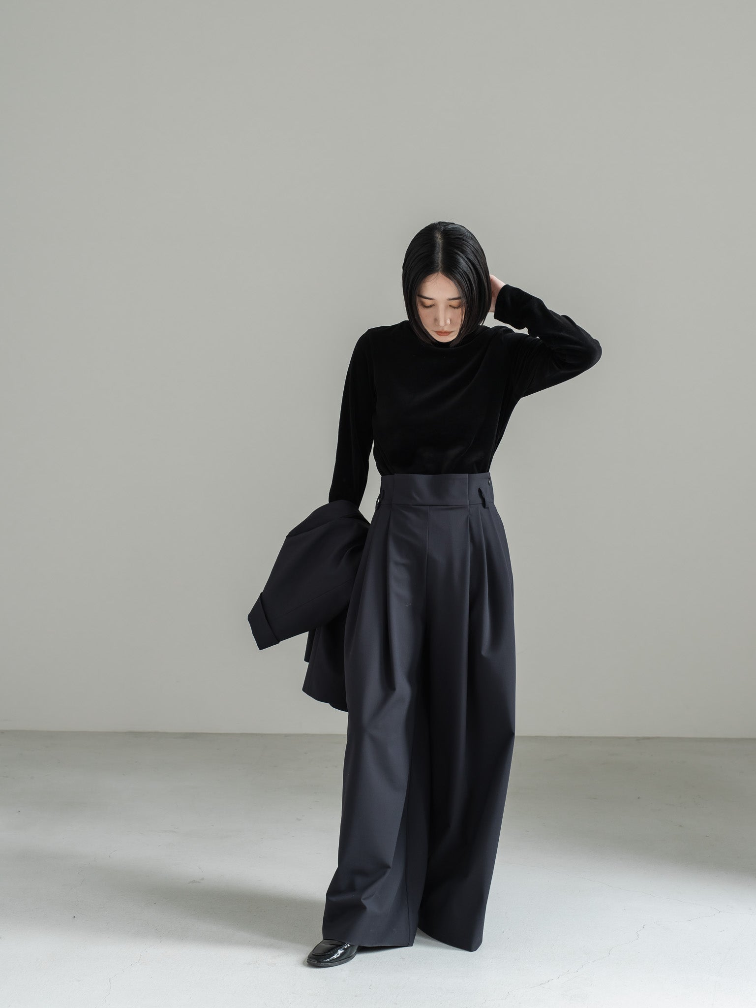 【PRE ORDER】FOLD HIGH PANTS - NAVY