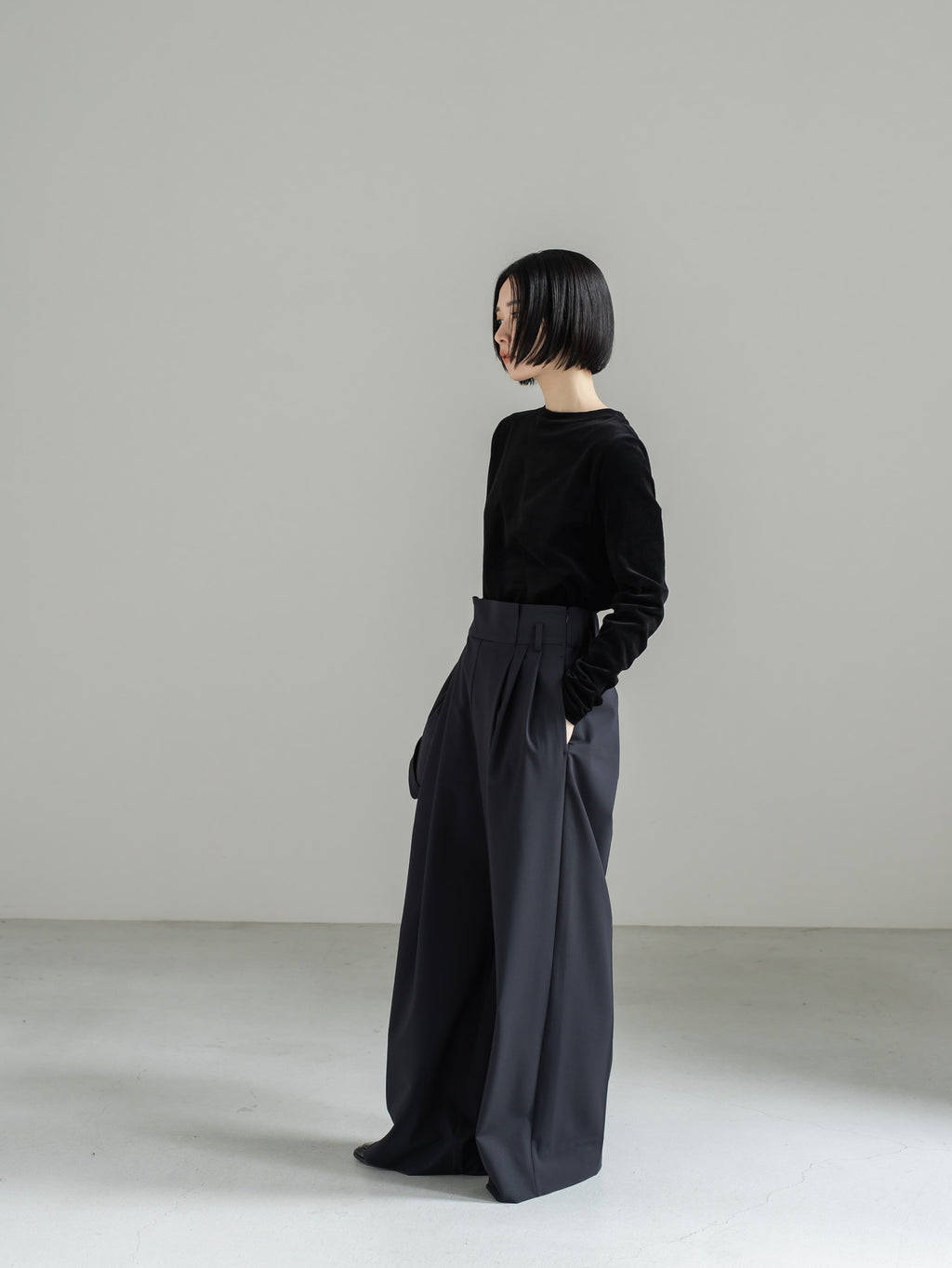 【PRE ORDER】FOLD HIGH PANTS - NAVY