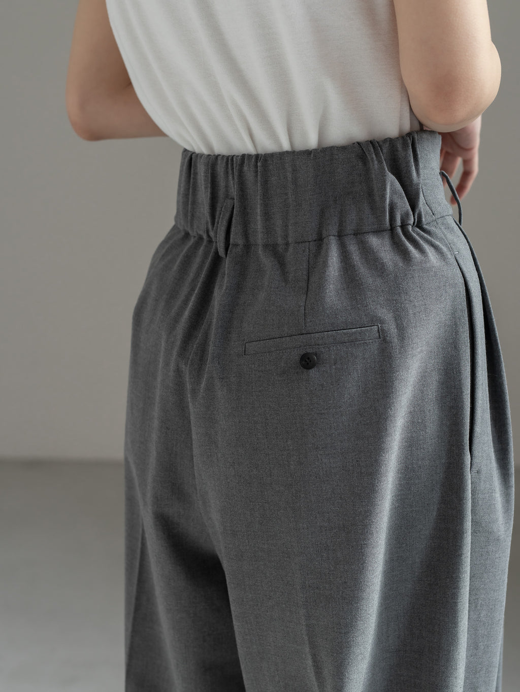 【PRE ORDER】FOLD HIGH PANTS - GRAY
