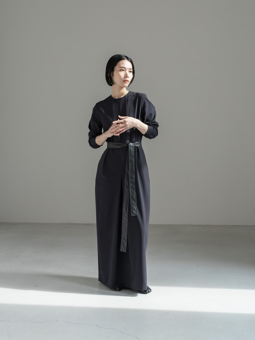 【PRE ORDER】TONE DRESS - NAVY