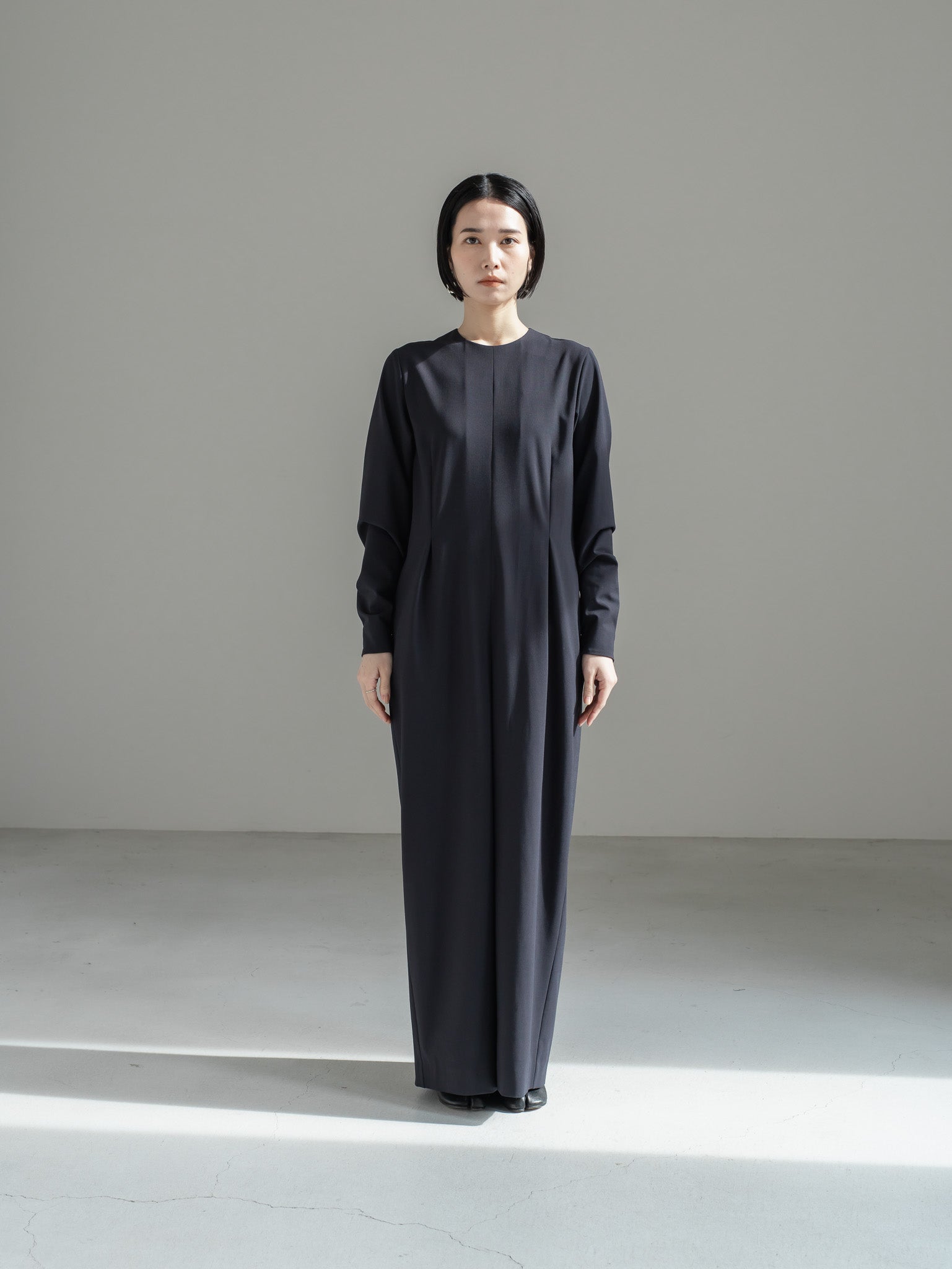 【PRE ORDER】TONE DRESS - NAVY