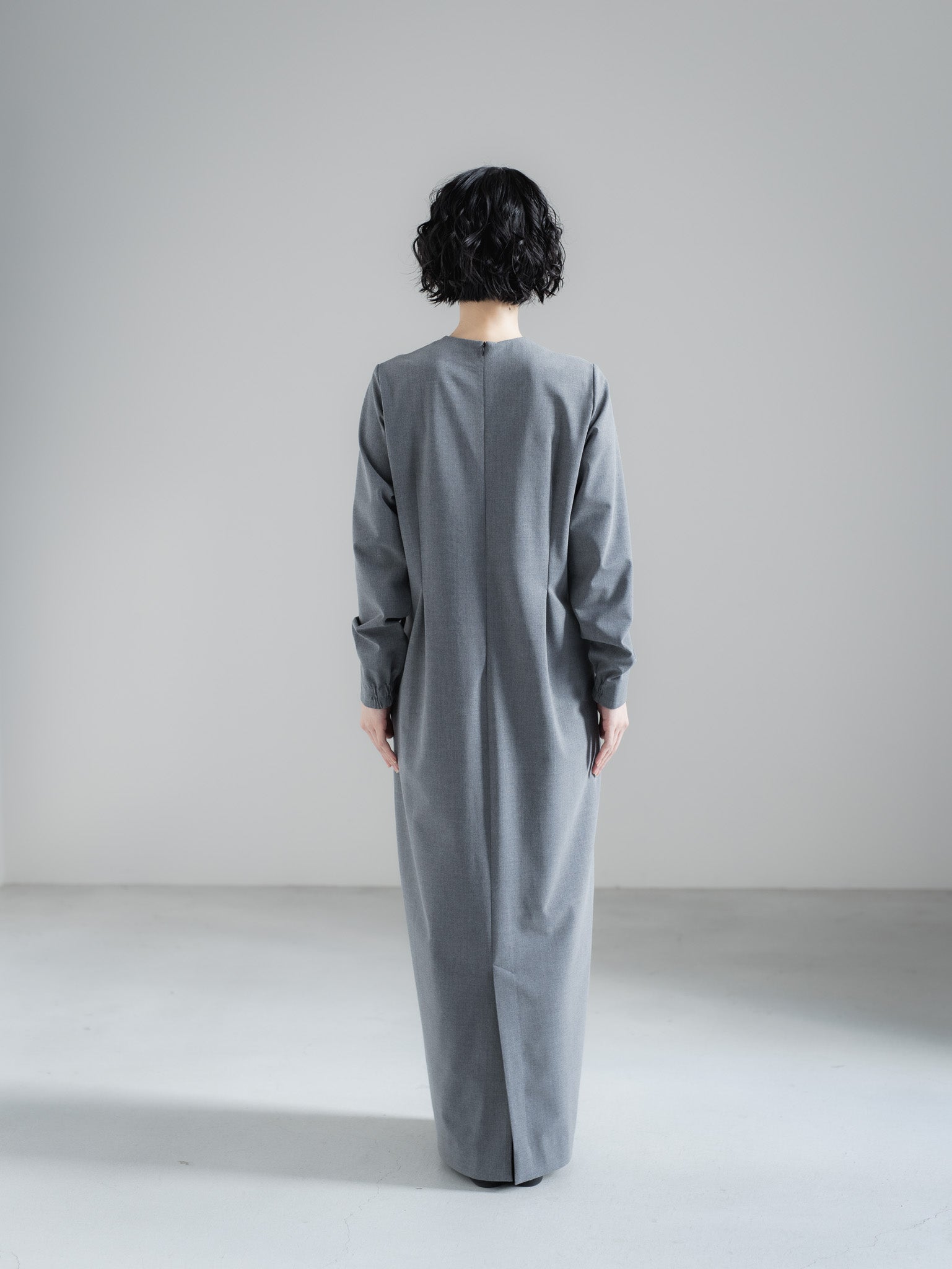 【PRE ORDER】TONE DRESS - GRAY