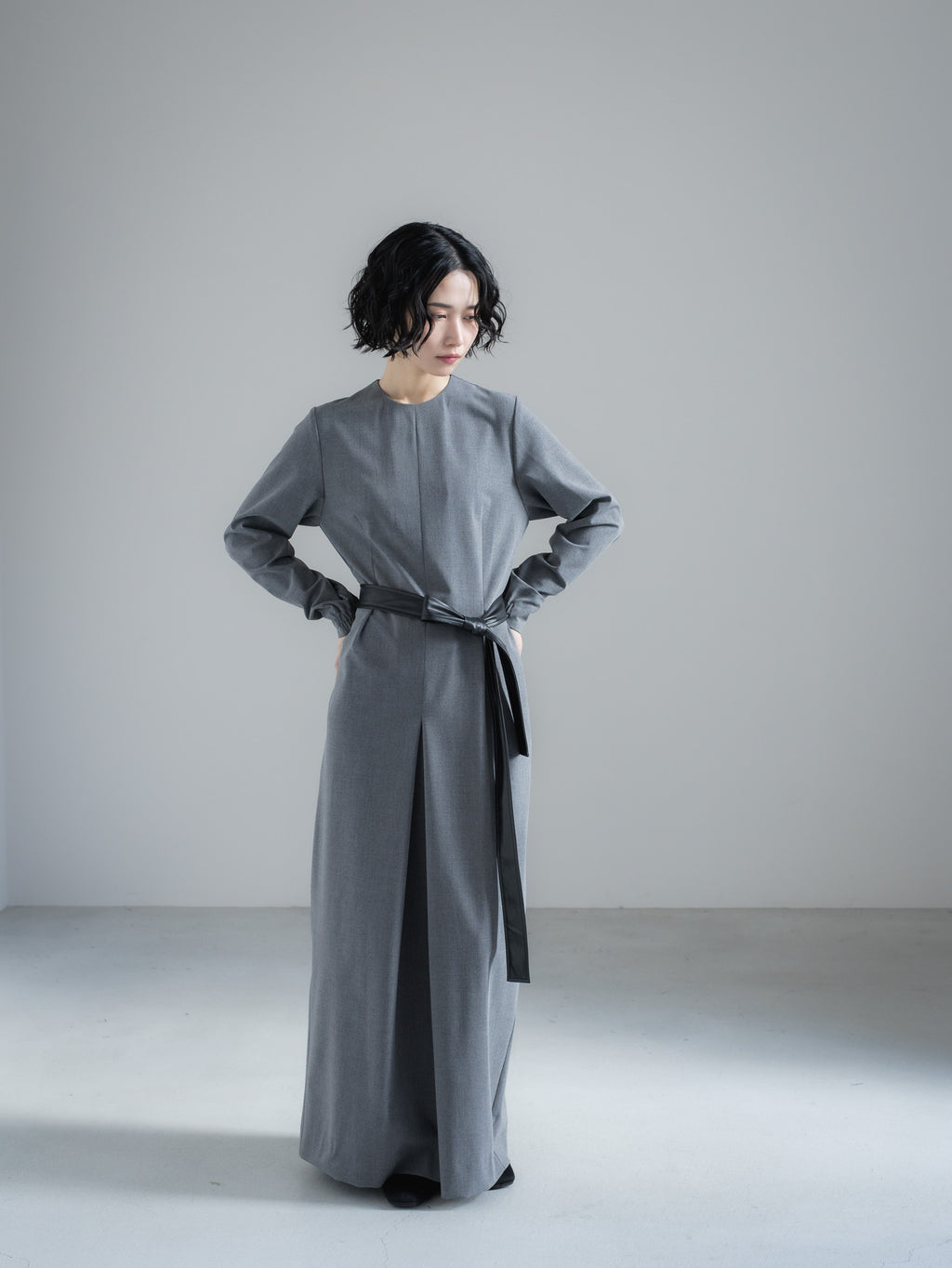 【PRE ORDER】TONE DRESS - GRAY
