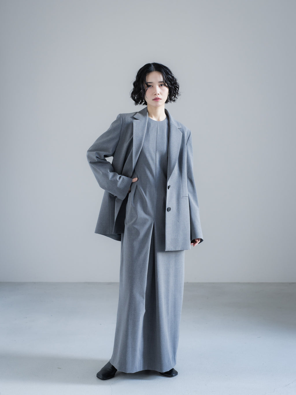 【PRE ORDER】OUTLINE JACKET - GRAY