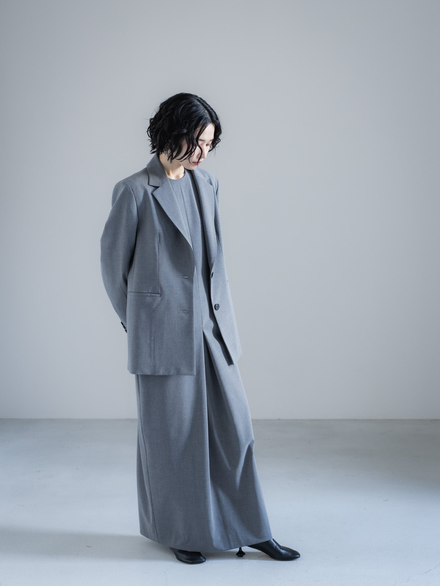 【PRE ORDER】OUTLINE JACKET - GRAY