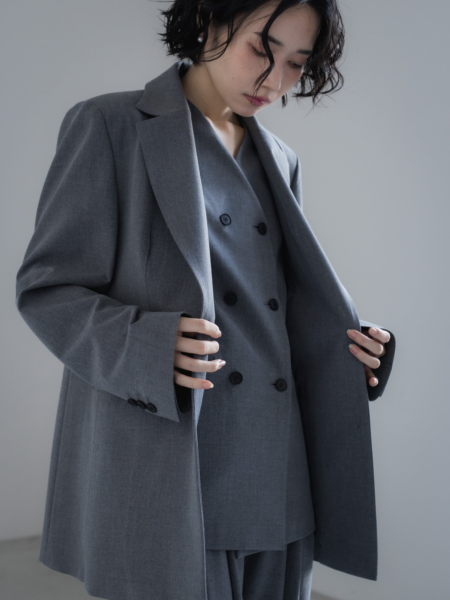 【PRE ORDER】OUTLINE JACKET - GRAY