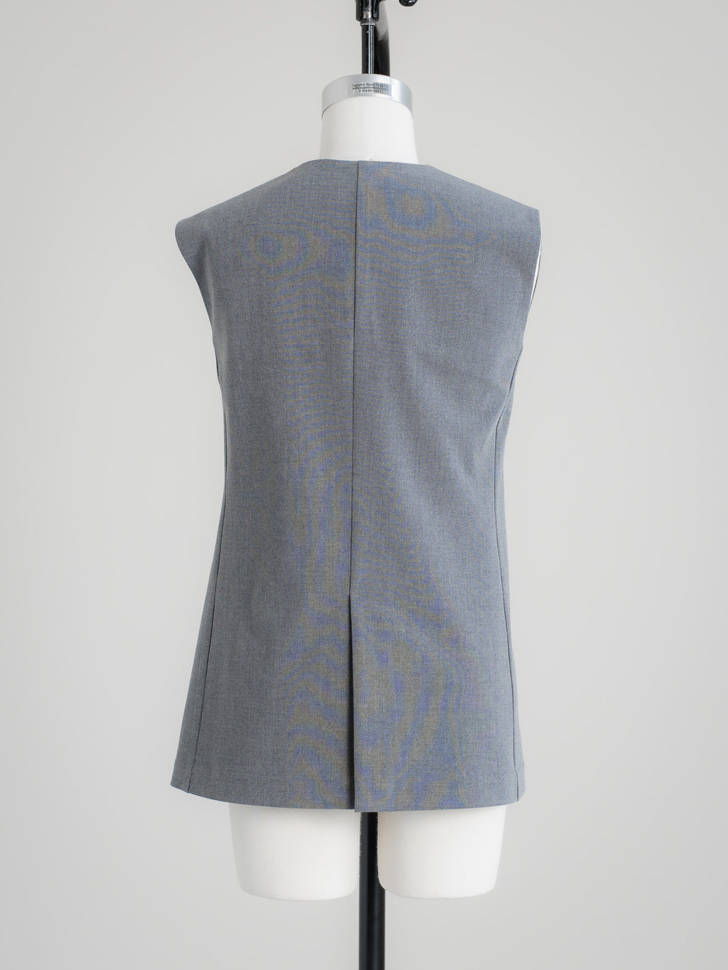 【PRE ORDER】CURVE VEST - GRAY