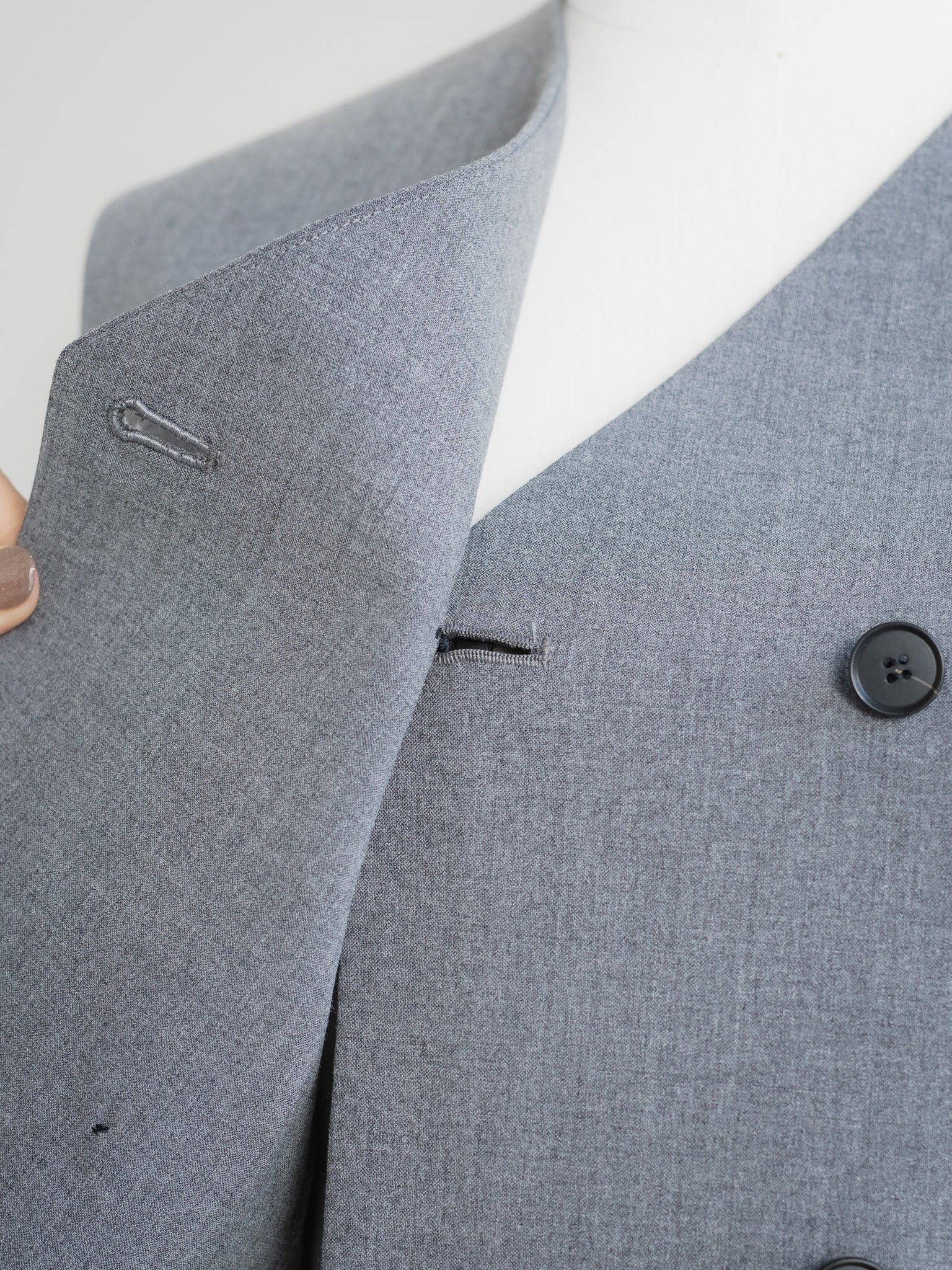 【PRE ORDER】CURVE VEST - GRAY