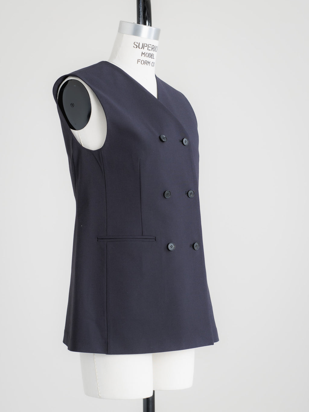 【PRE ORDER】CURVE VEST - NAVY