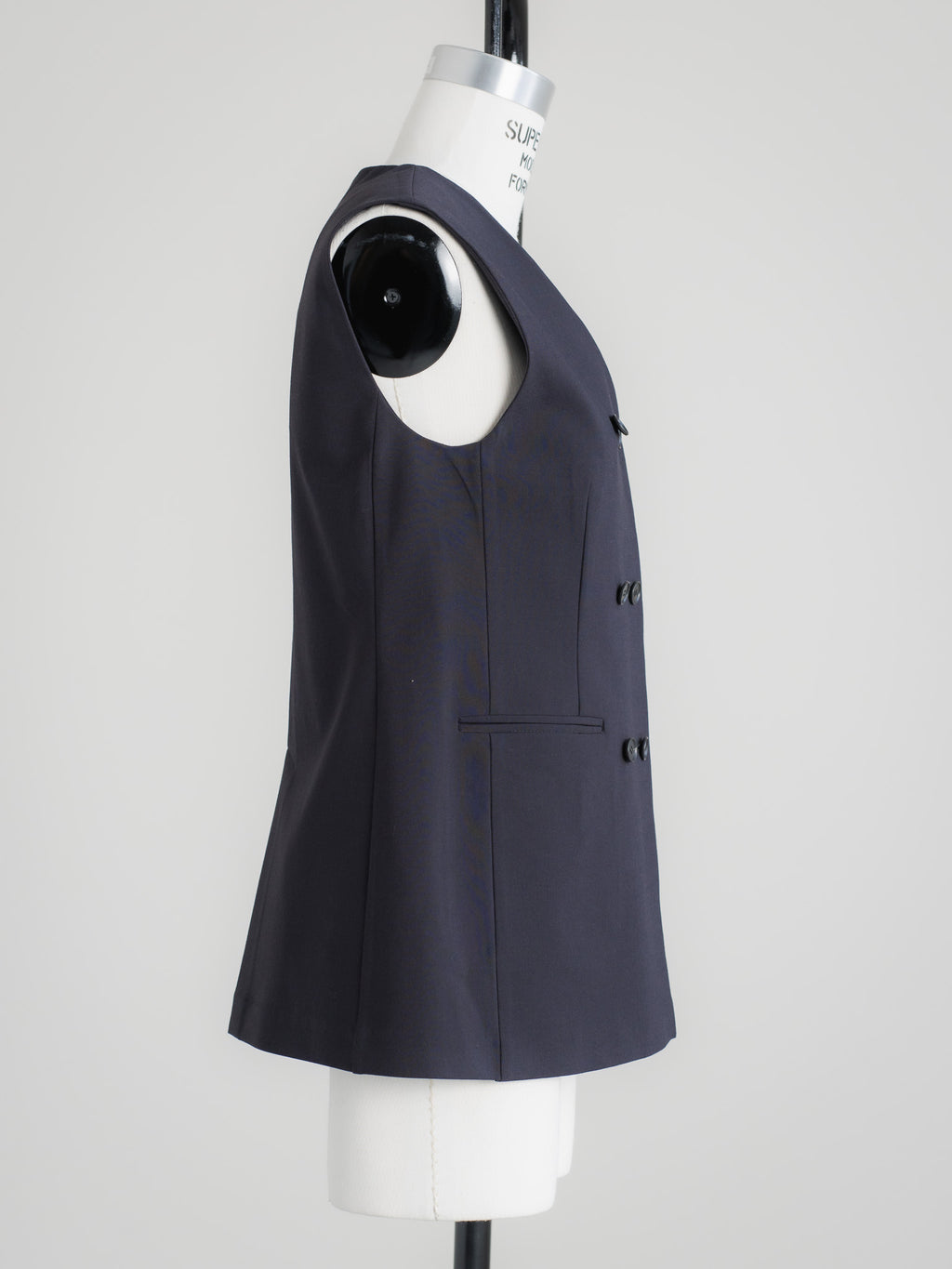 【PRE ORDER】CURVE VEST - NAVY