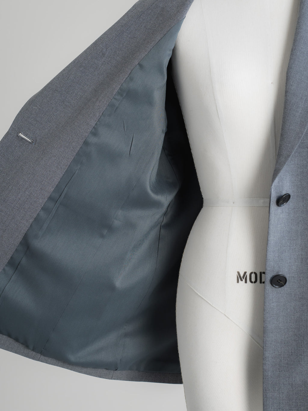 【PRE ORDER】OUTLINE JACKET - GRAY