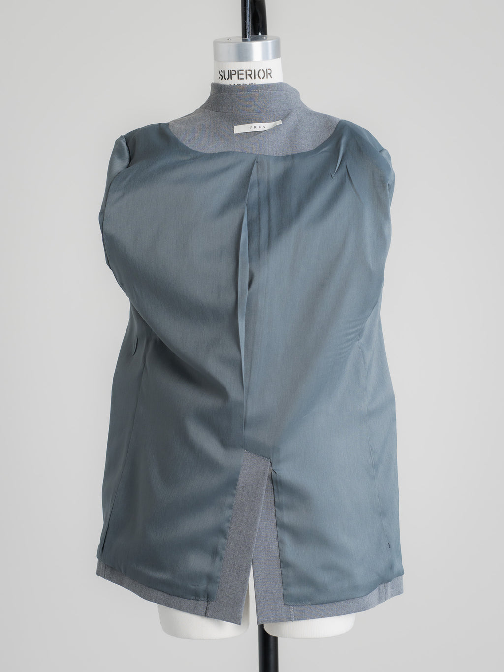 【PRE ORDER】OUTLINE JACKET - GRAY