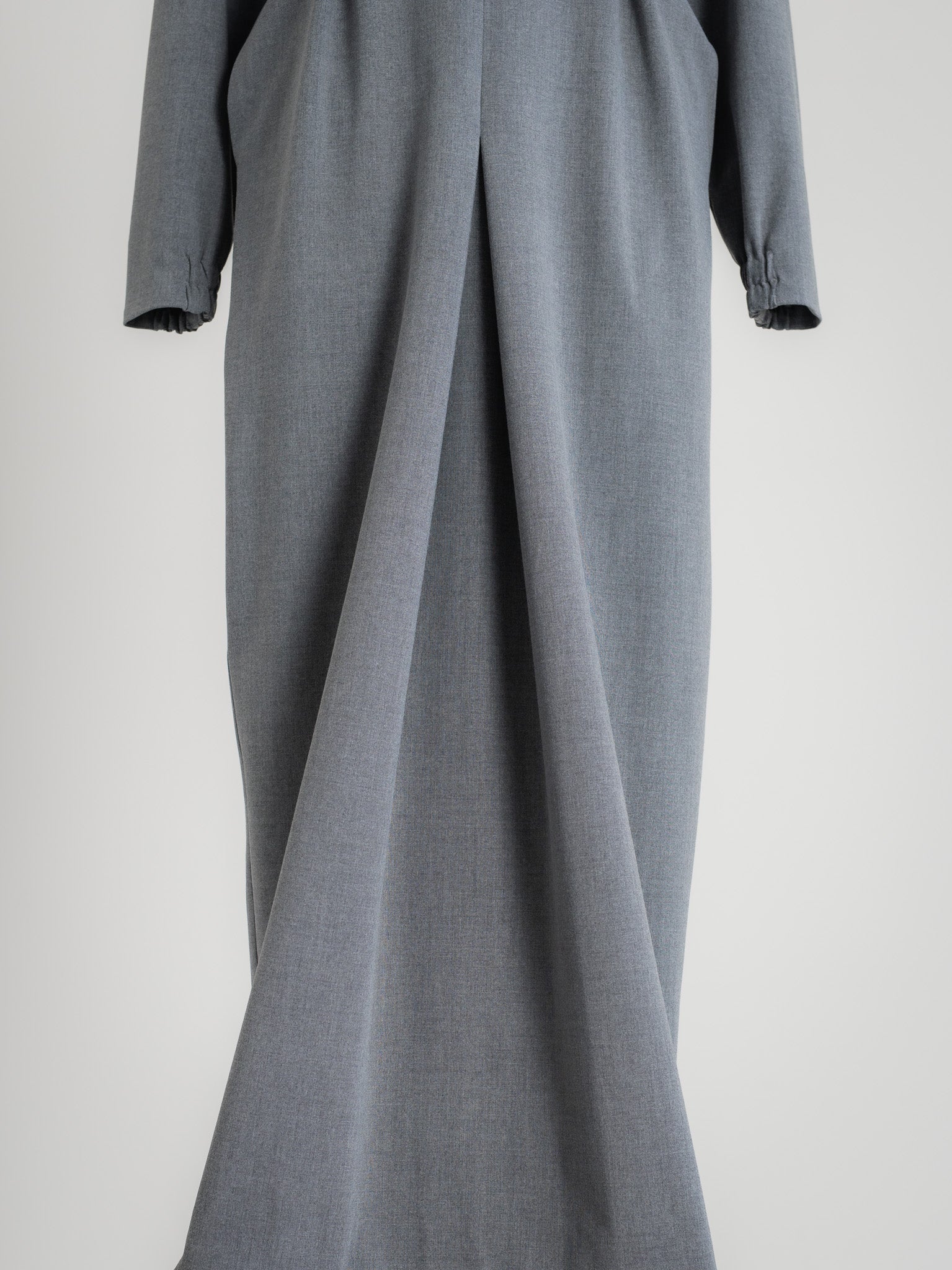 【PRE ORDER】TONE DRESS - GRAY
