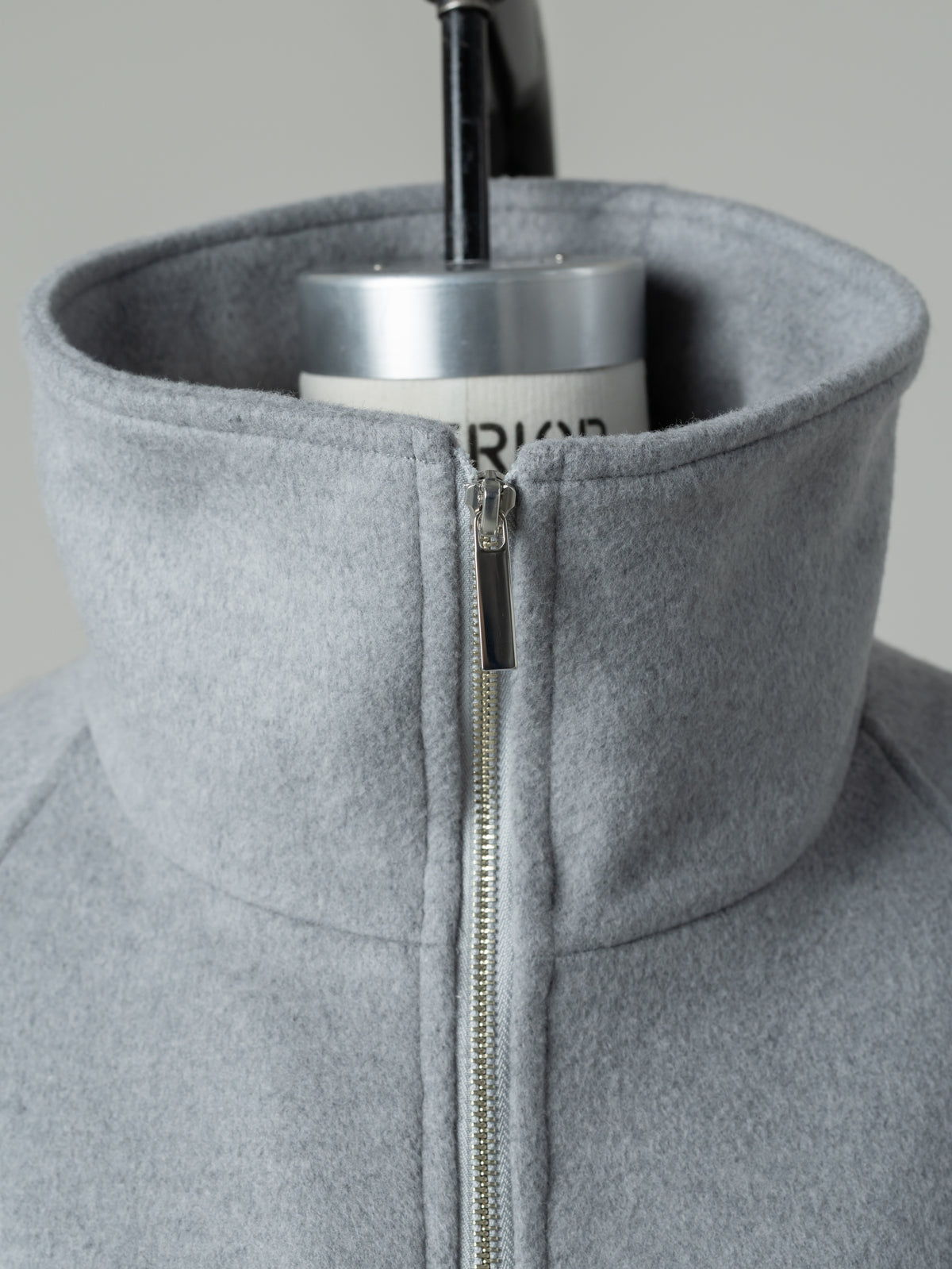 【PRE ORDER】STAND ZIP BLOUSON