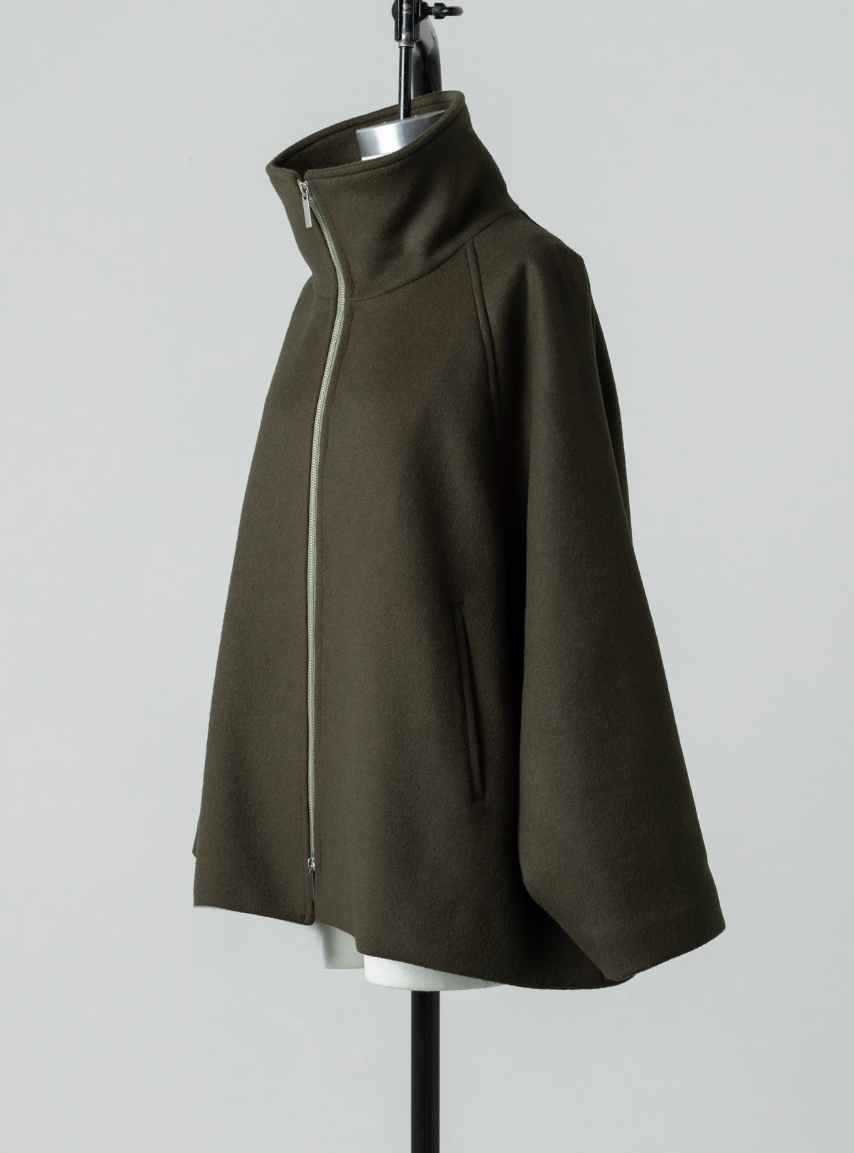 【PRE ORDER】STAND ZIP BLOUSON