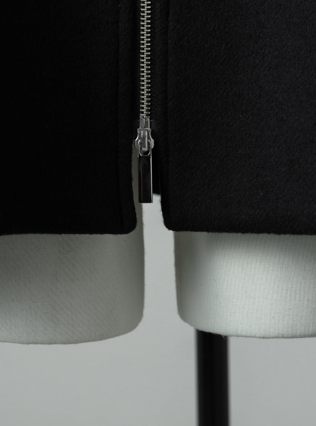 【PRE ORDER】STAND ZIP BLOUSON