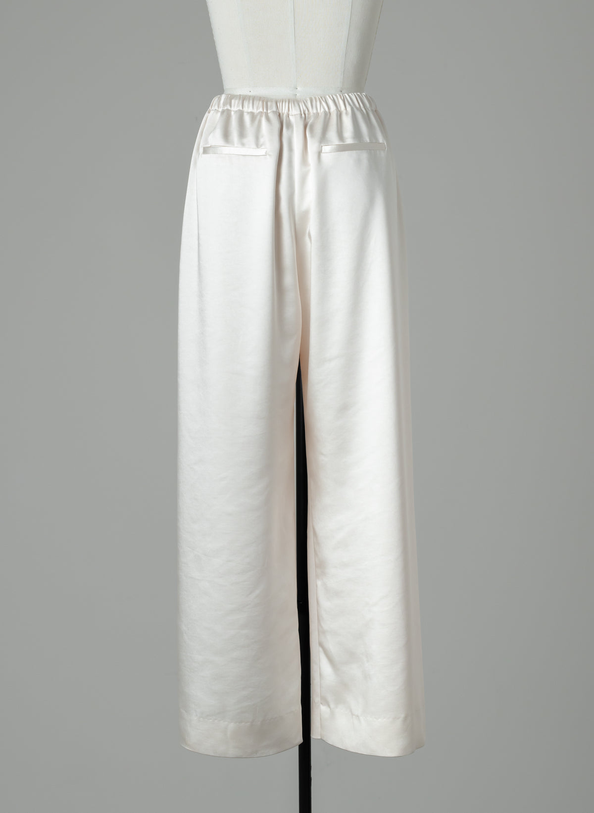 【PRE ORDER】EASY SATIN PANTS