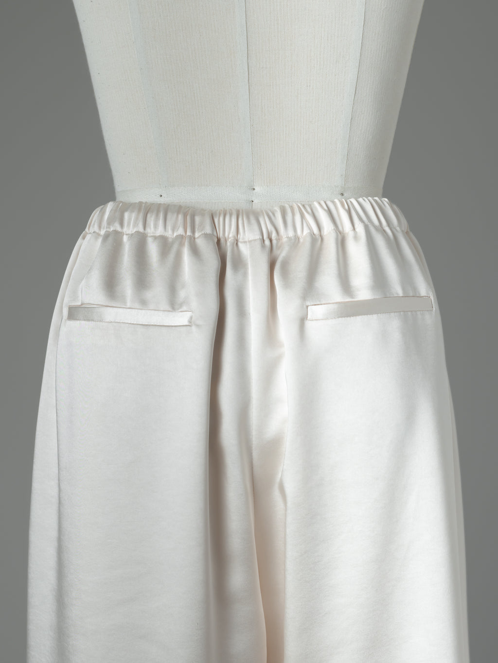 【PRE ORDER】EASY SATIN PANTS