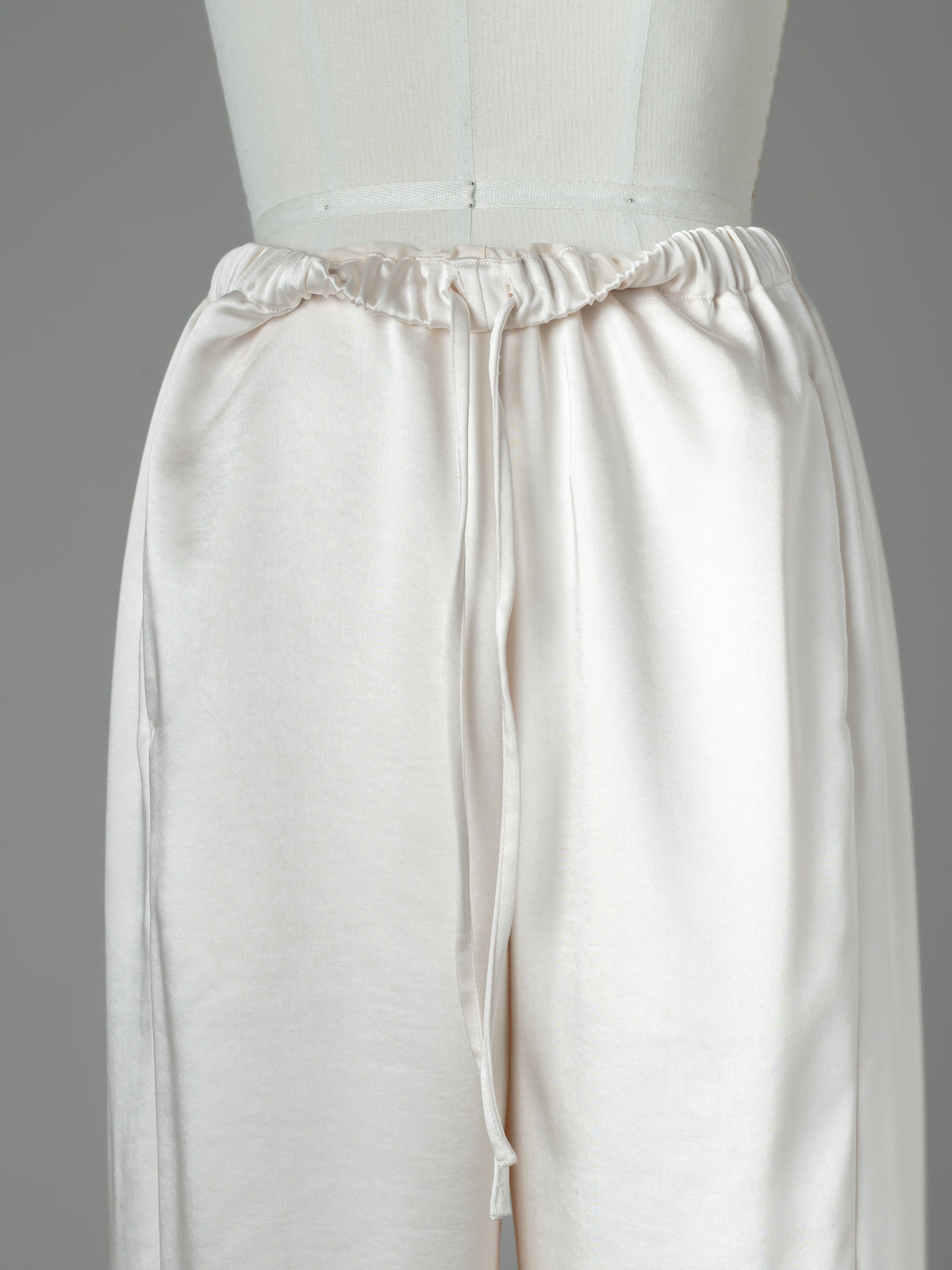 【PRE ORDER】EASY SATIN PANTS