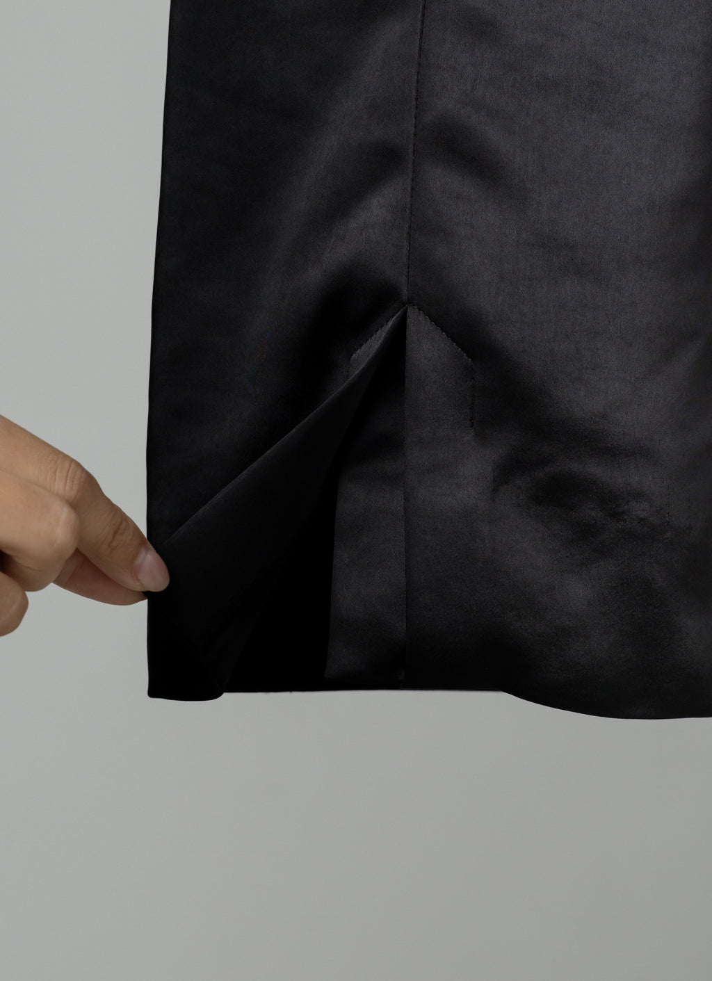 【PRE ORDER】EASY SATIN PANTS