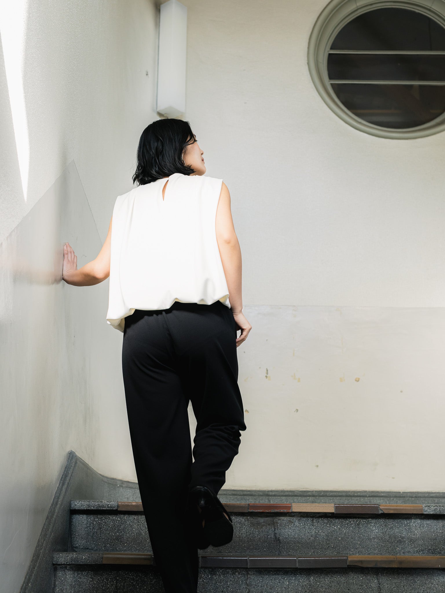 SILKY SLIT PANTS/Black