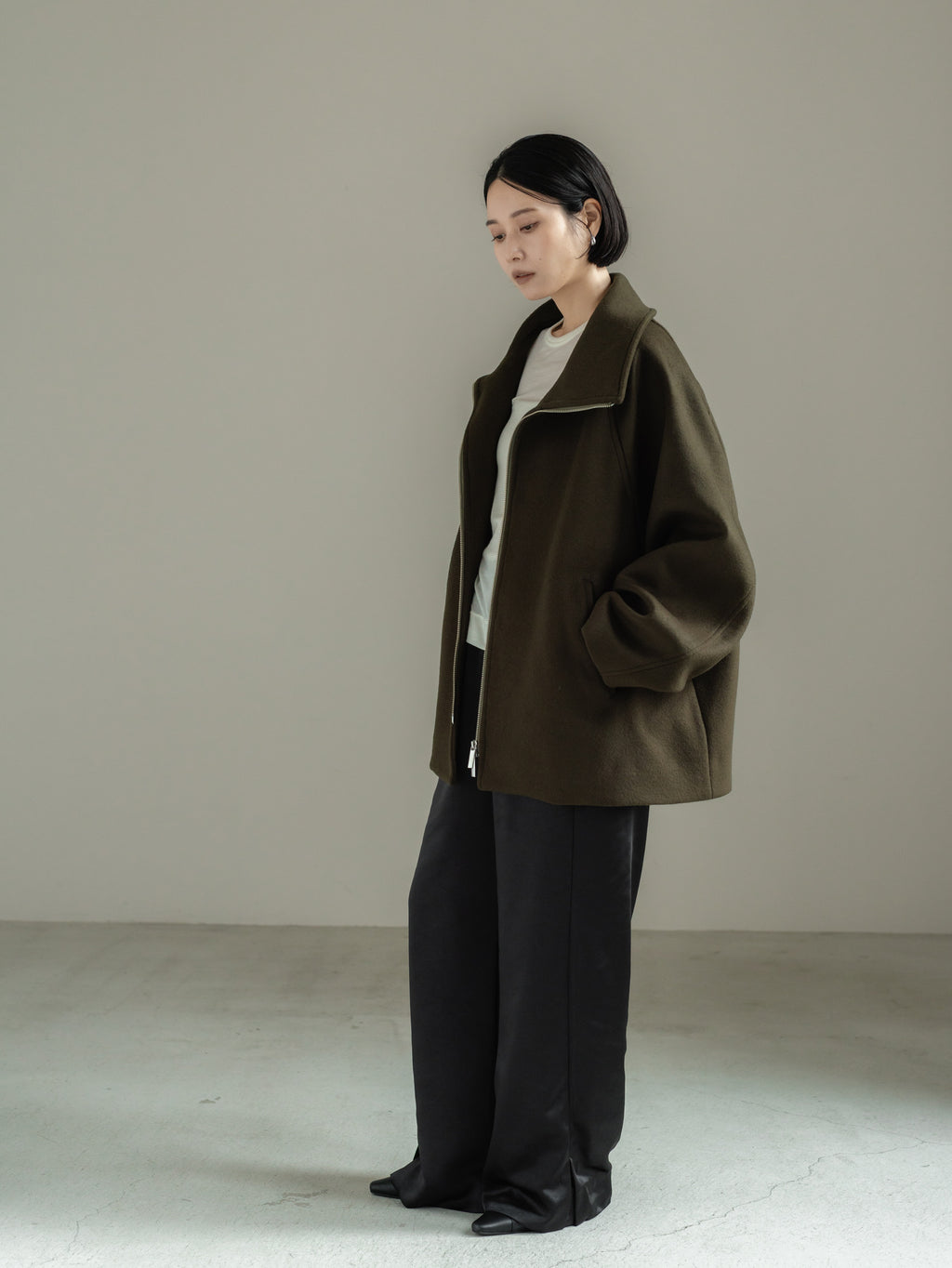 【PRE ORDER】STAND ZIP BLOUSON