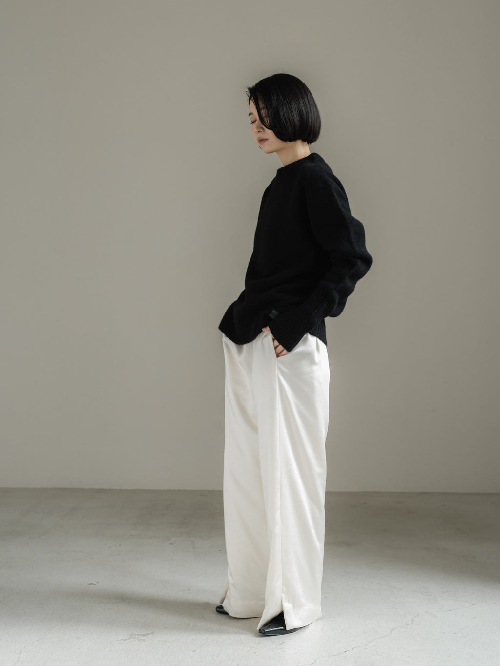 【PRE ORDER】EASY SATIN PANTS