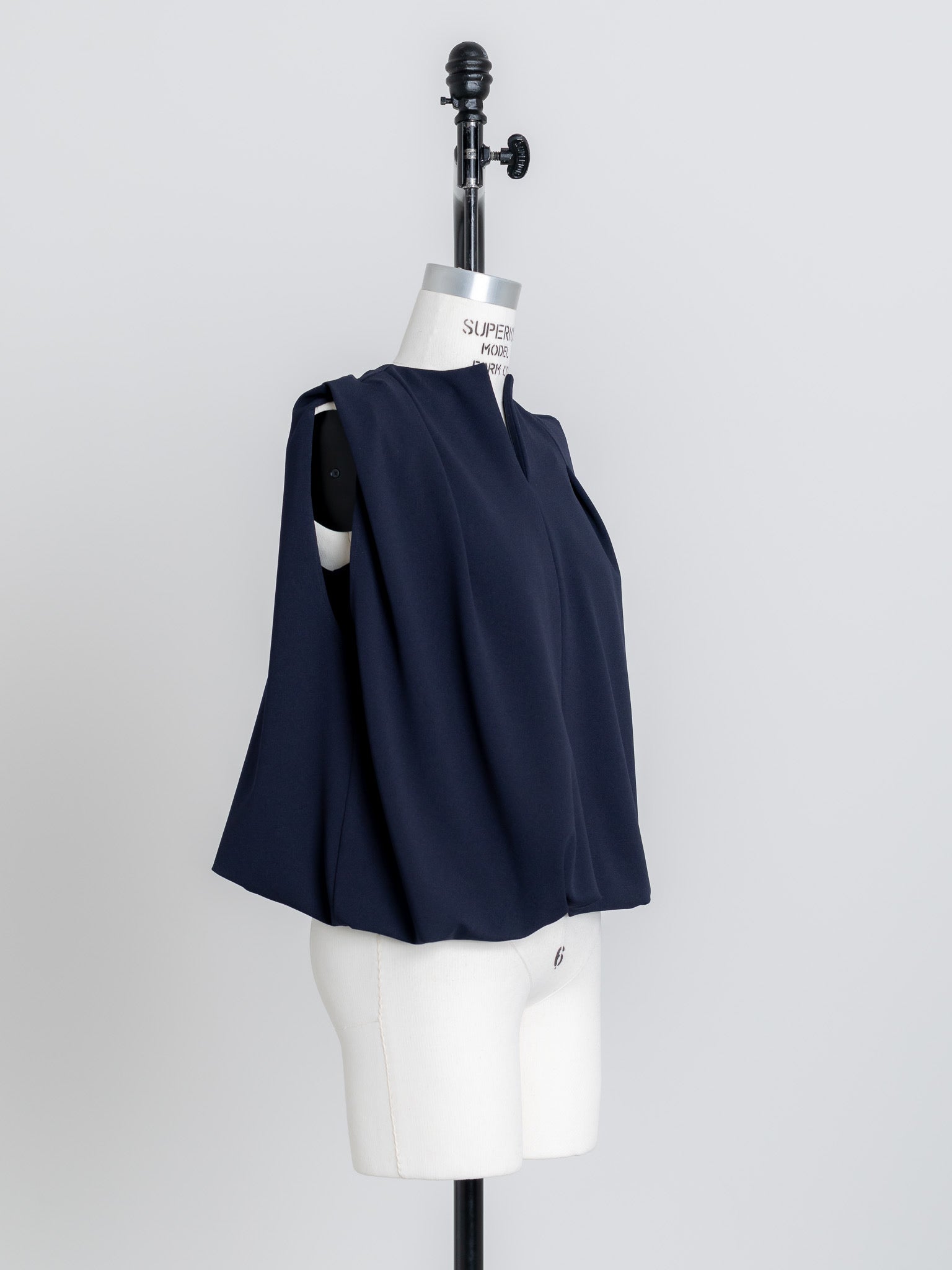 SILKY TECH TOP/Navy
