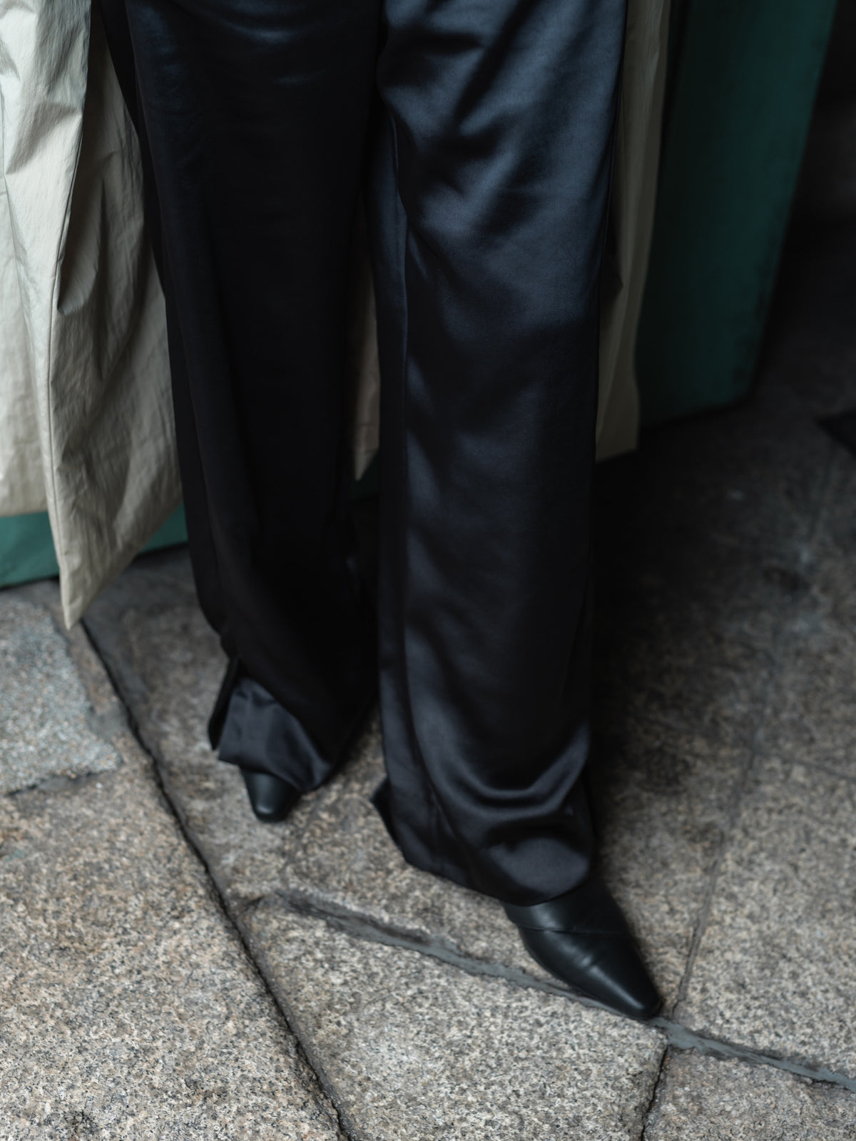 【PRE ORDER】EASY SATIN PANTS