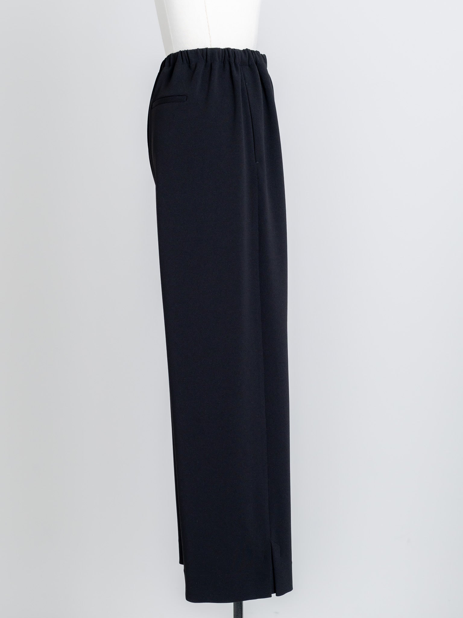 SILKY SLIT PANTS/Black