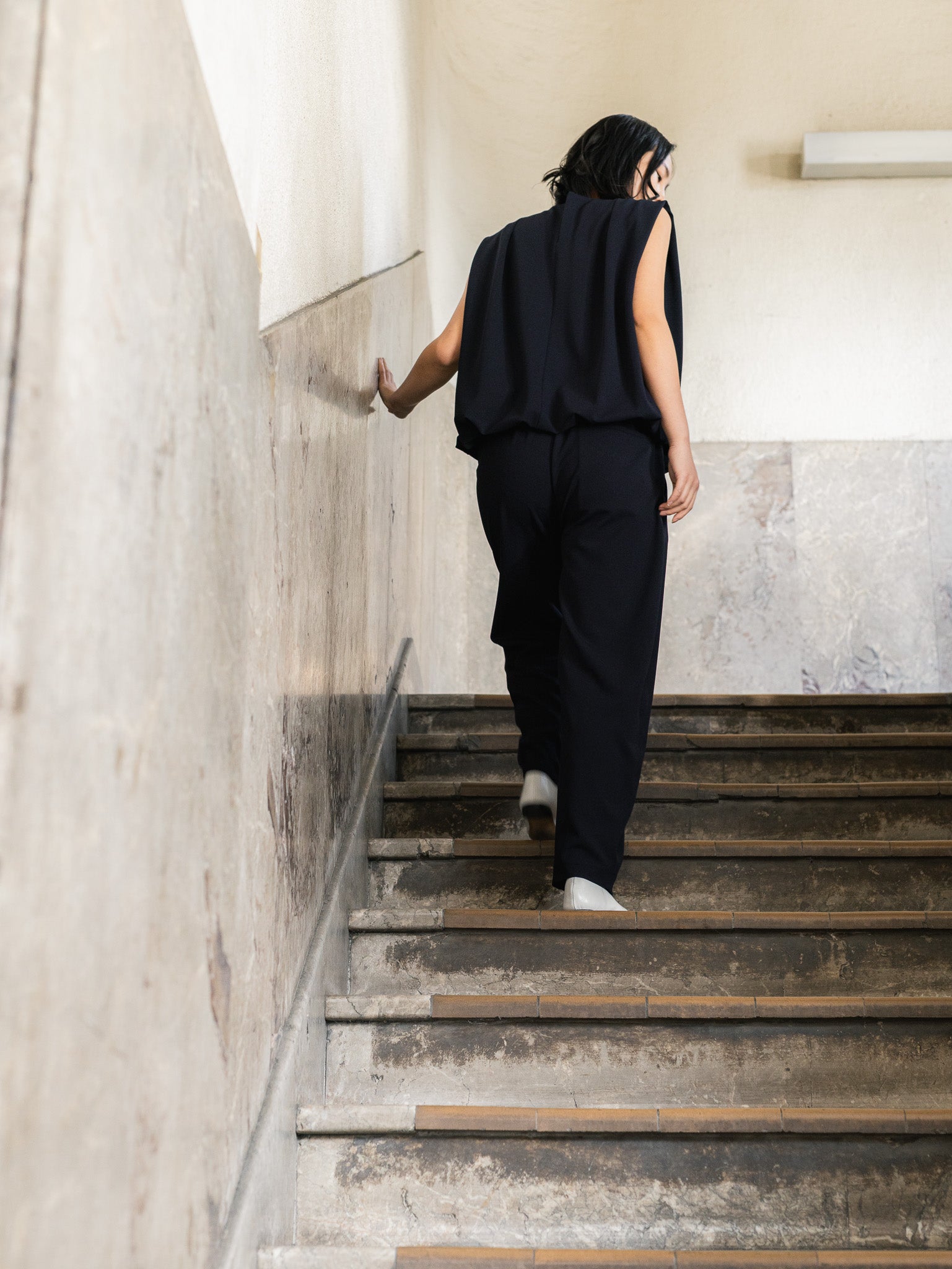 SILKY FORM PANTS/Navy