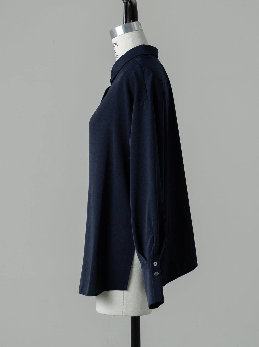 【HANKYU】CHAMELEON SUEDE TOUCH SHIRT