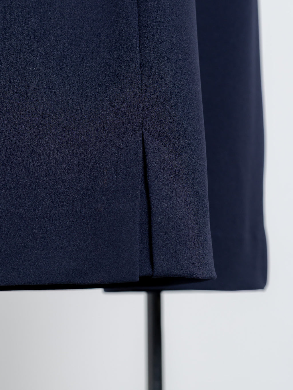 SILKY SLIT PANTS/Navy