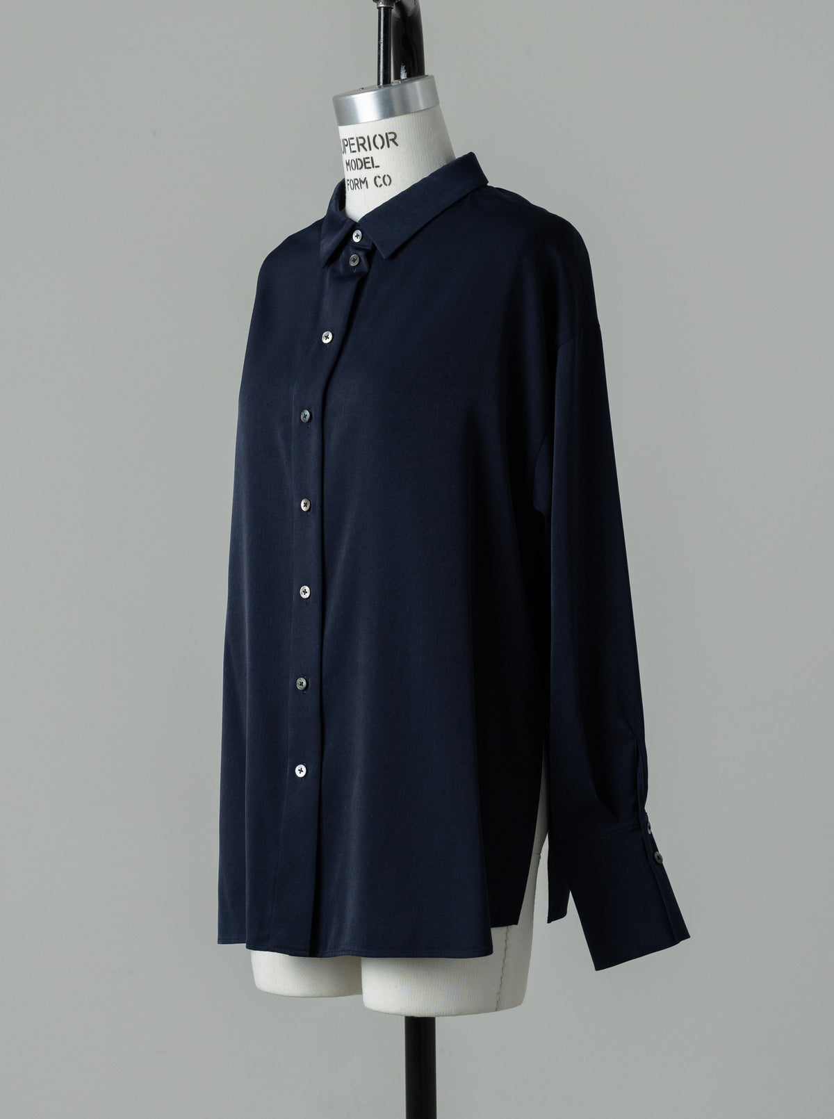 【HANKYU】CHAMELEON SUEDE TOUCH SHIRT