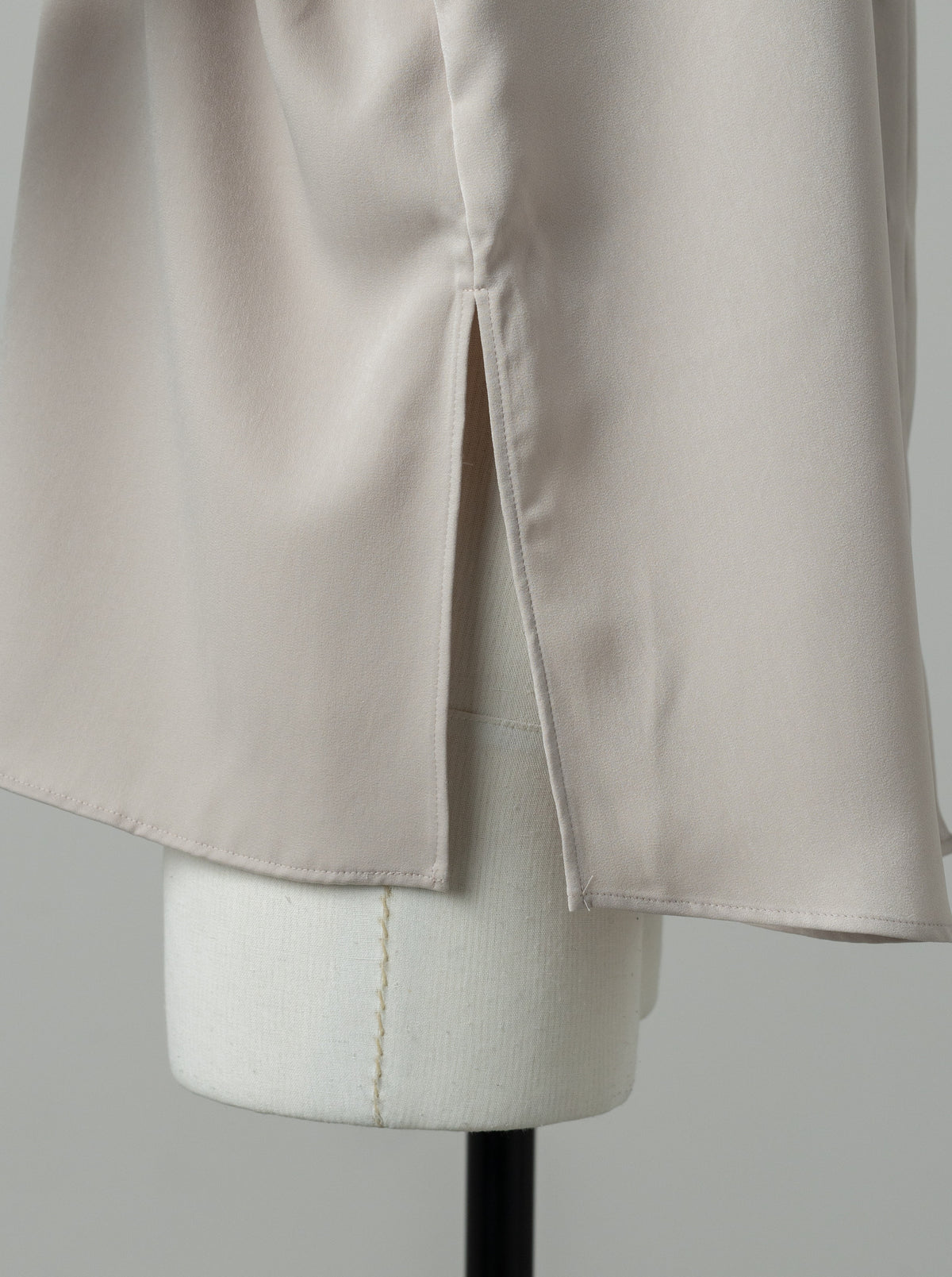 【HANKYU】CHAMELEON SUEDE TOUCH SHIRT