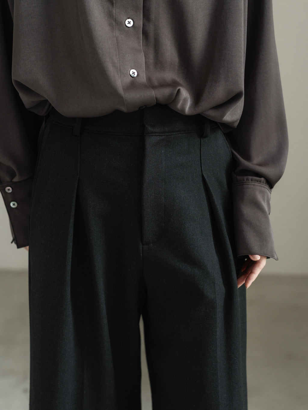 【HANKYU】RELAXED HALF PANTS