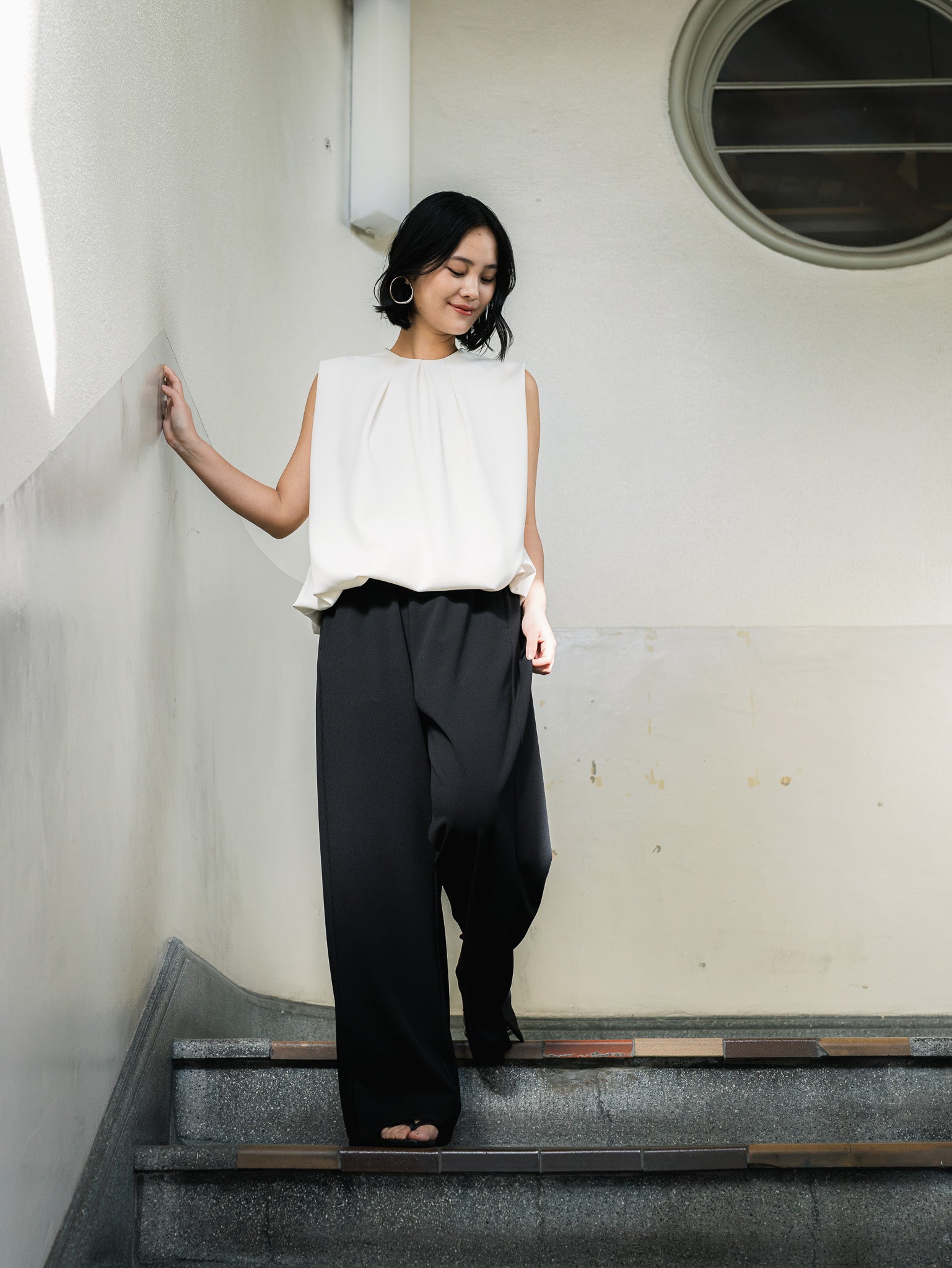 SILKY SLIT PANTS/Black