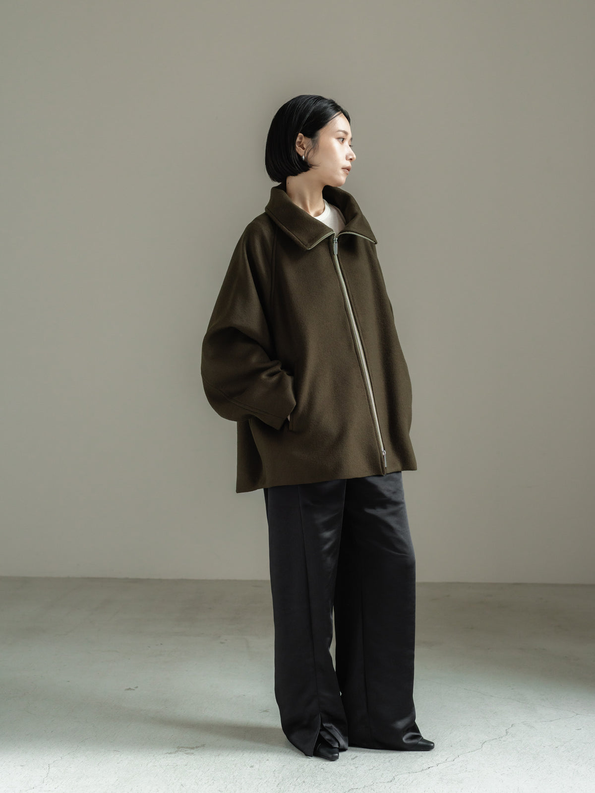 【PRE ORDER】STAND ZIP BLOUSON
