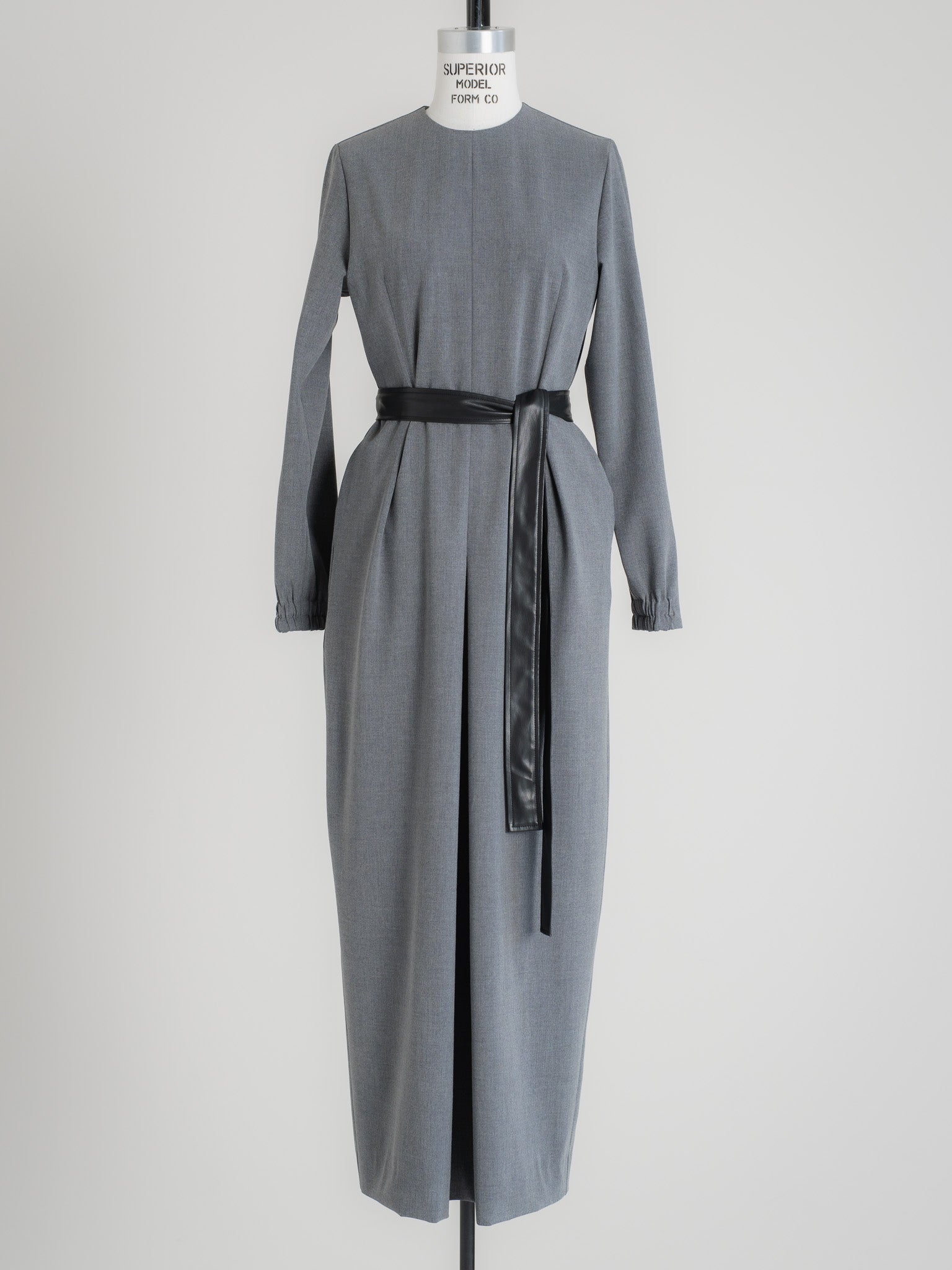 【PRE ORDER】TONE DRESS - GRAY