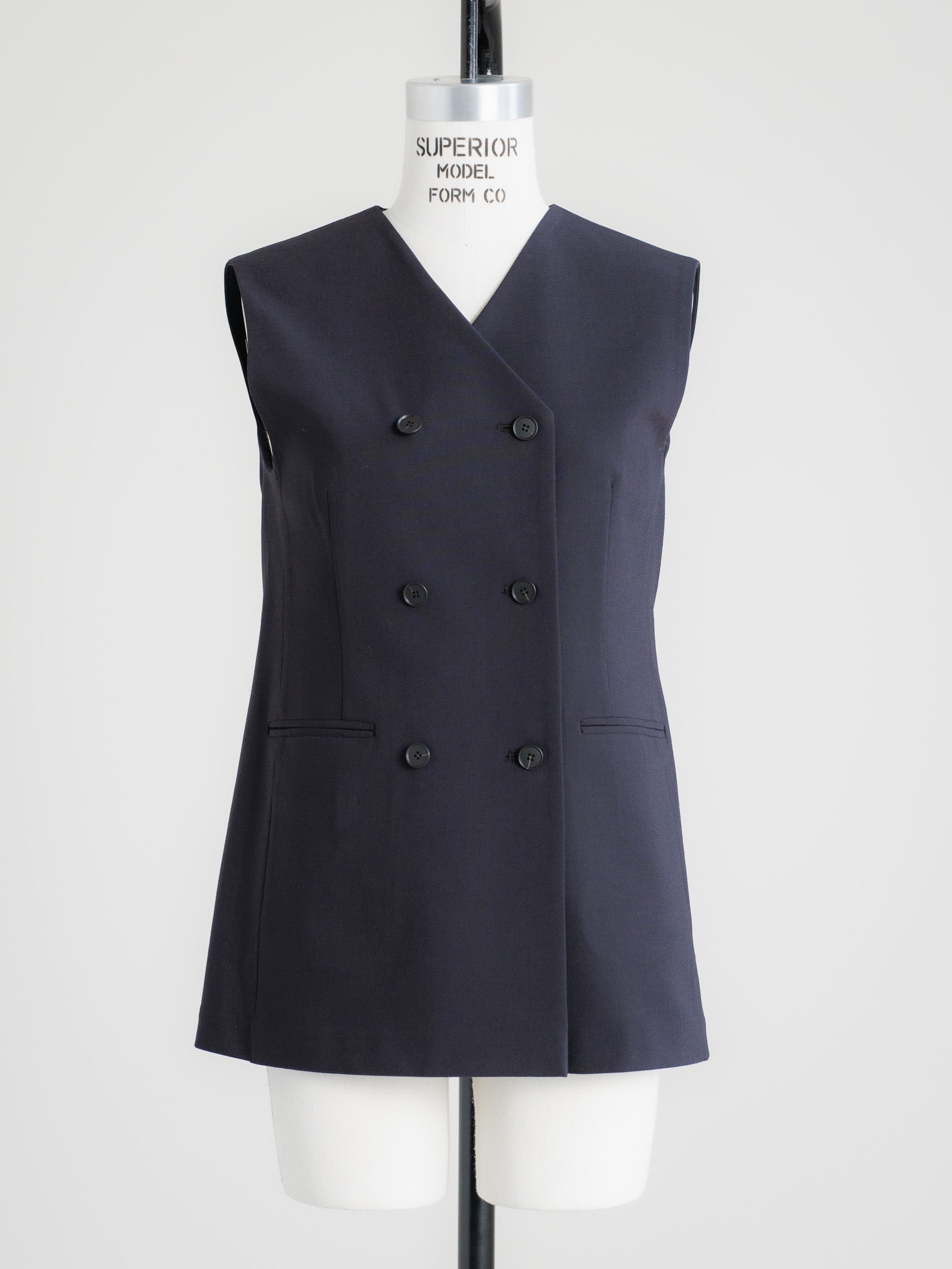 【PRE ORDER】CURVE VEST - NAVY