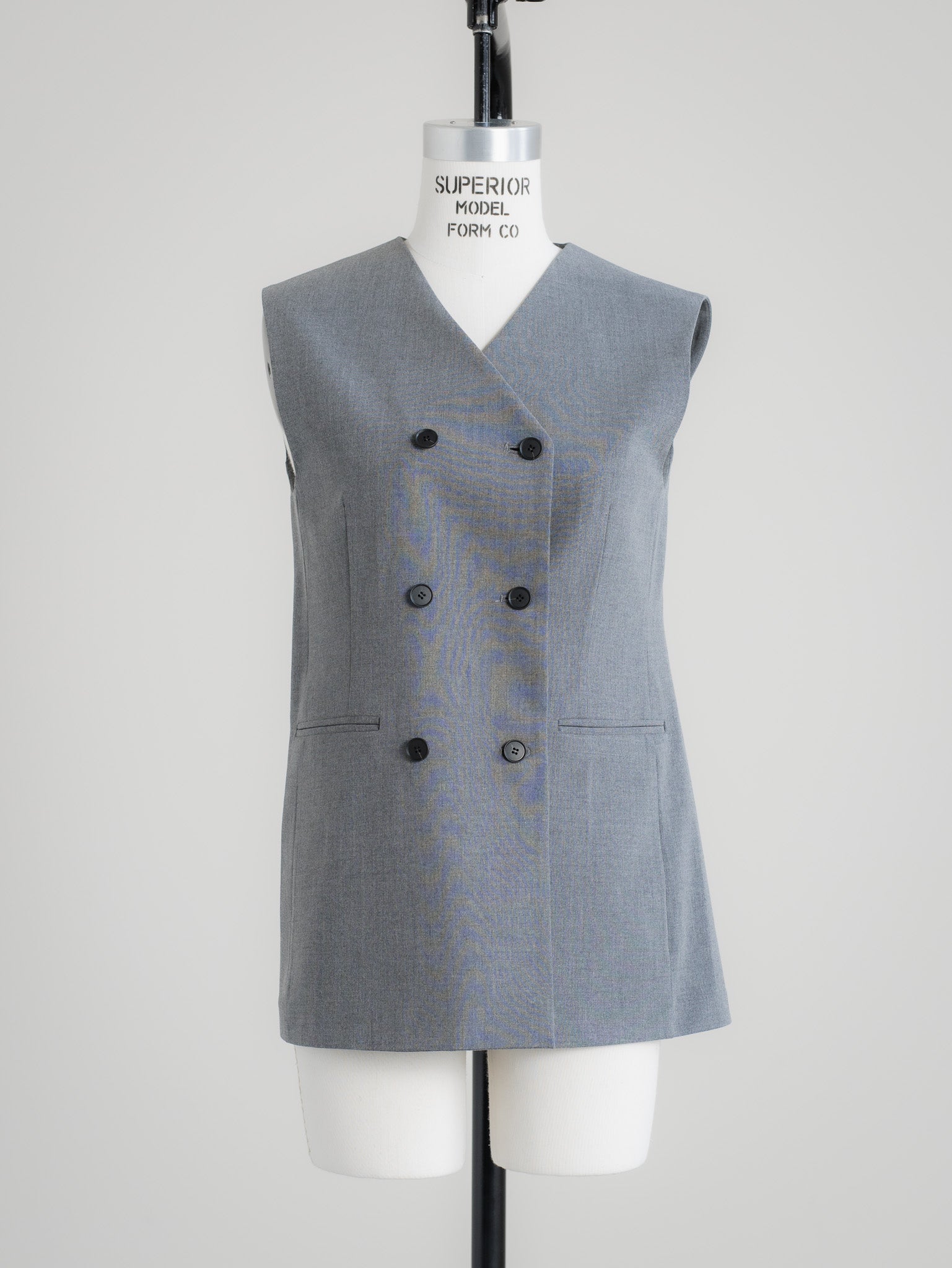 【PRE ORDER】CURVE VEST - GRAY